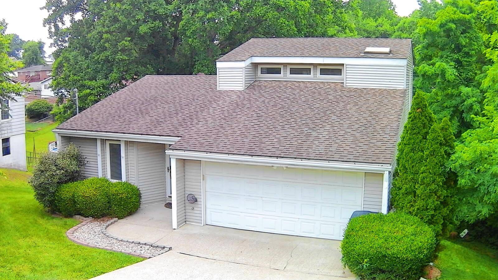 Ashland, KY 41101,2119 Altamont Drive