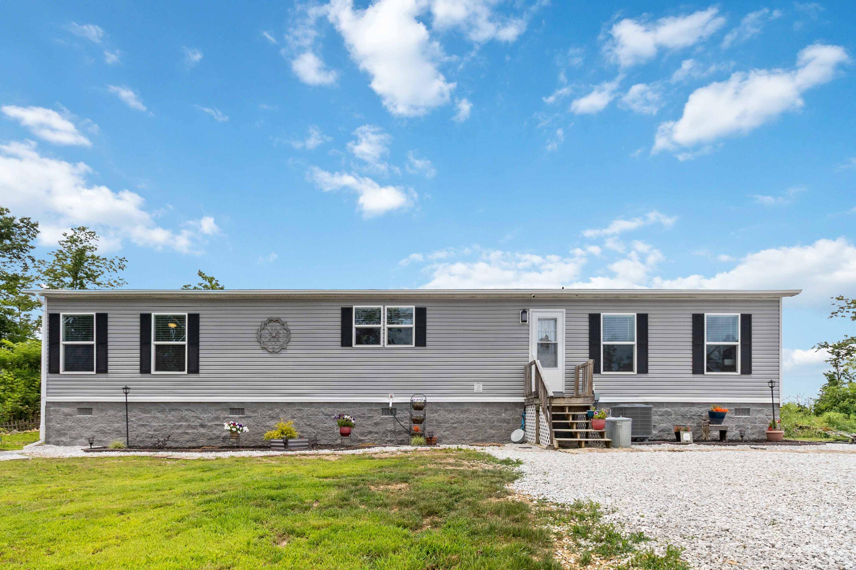 Mckee, KY 40447,15001 Hwy 2004 Highway