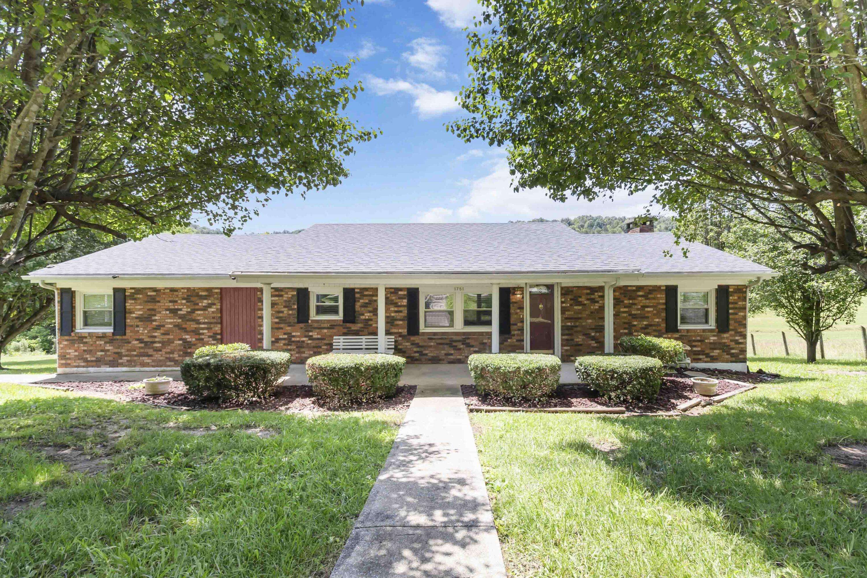 Somerset, KY 42501,1751 piney grove Road