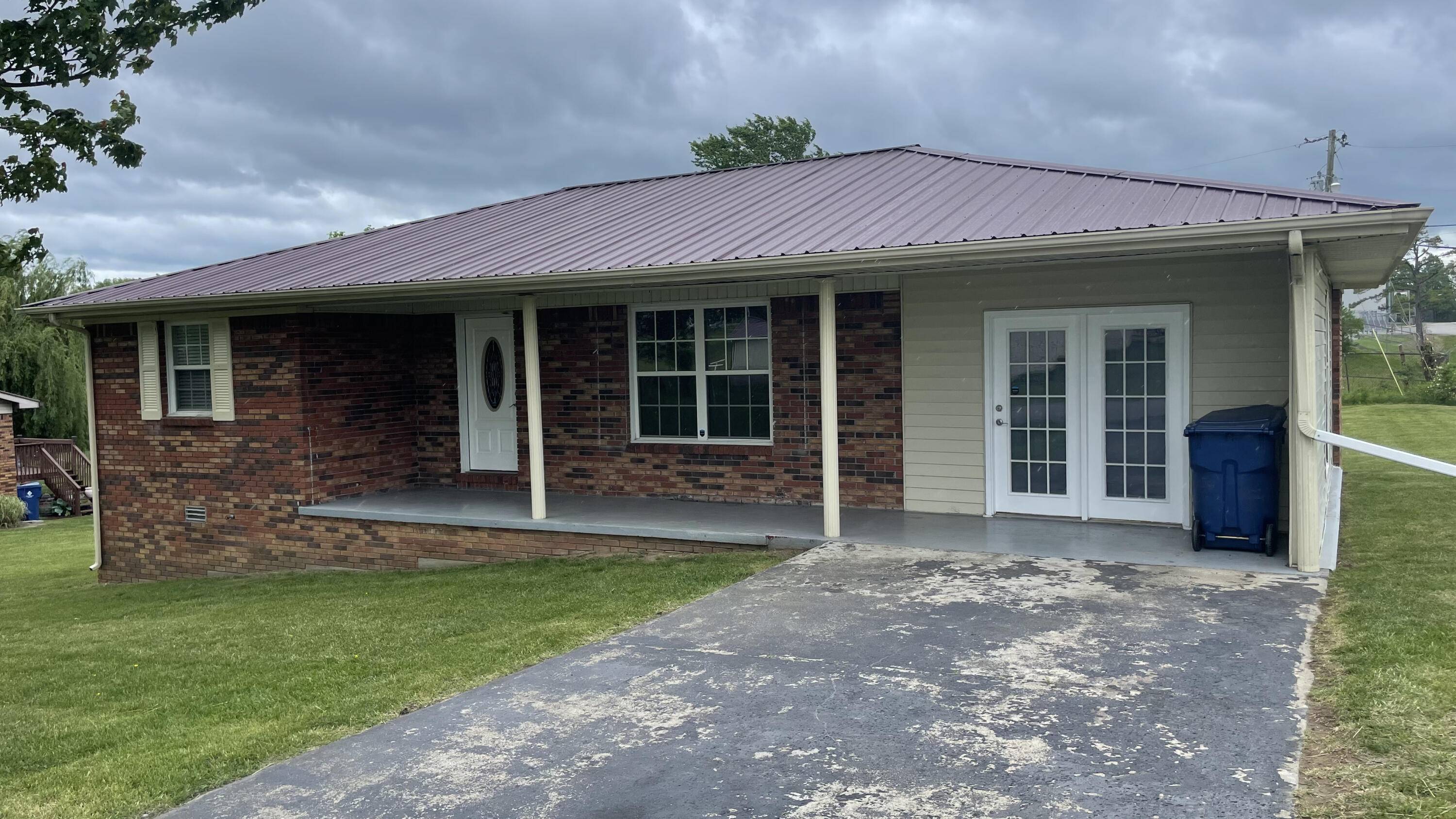 Pine Knot, KY 42635,6 Clear Pine Drive