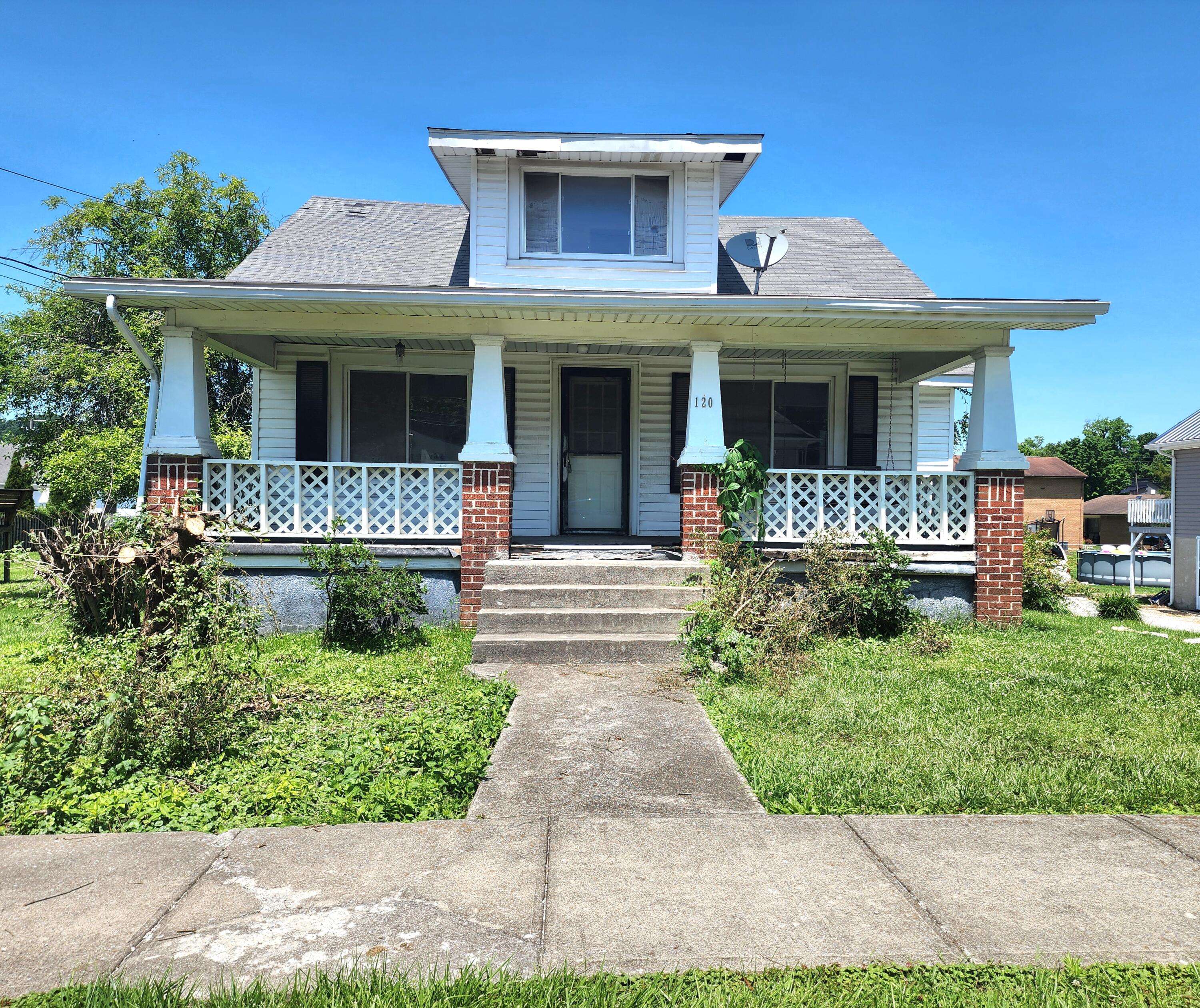Mt Vernon, KY 40456,120 West Main Street