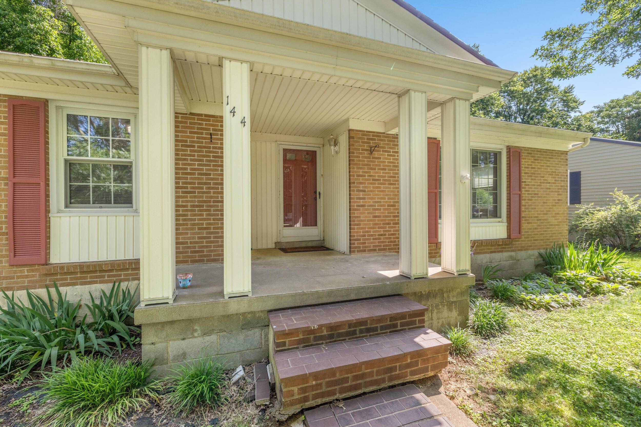 Perryville, KY 40468,144 Hardee Street
