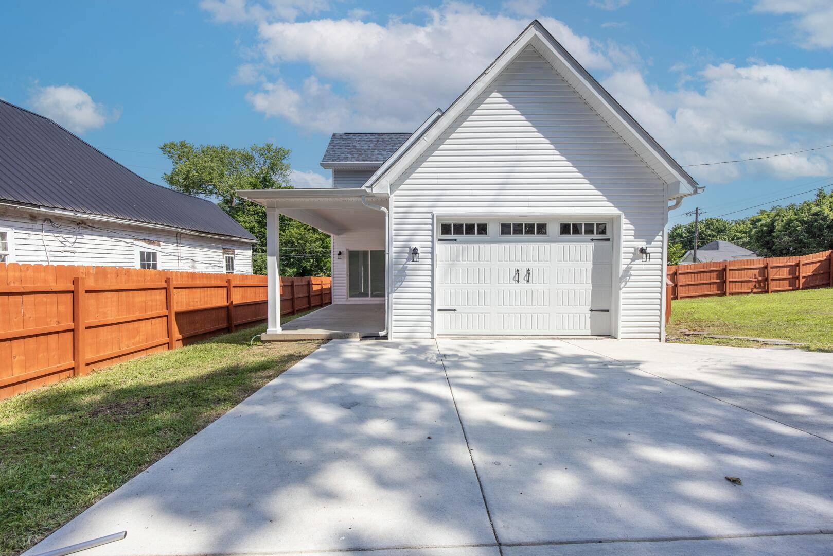 Paris, KY 40361,704 Vine Street