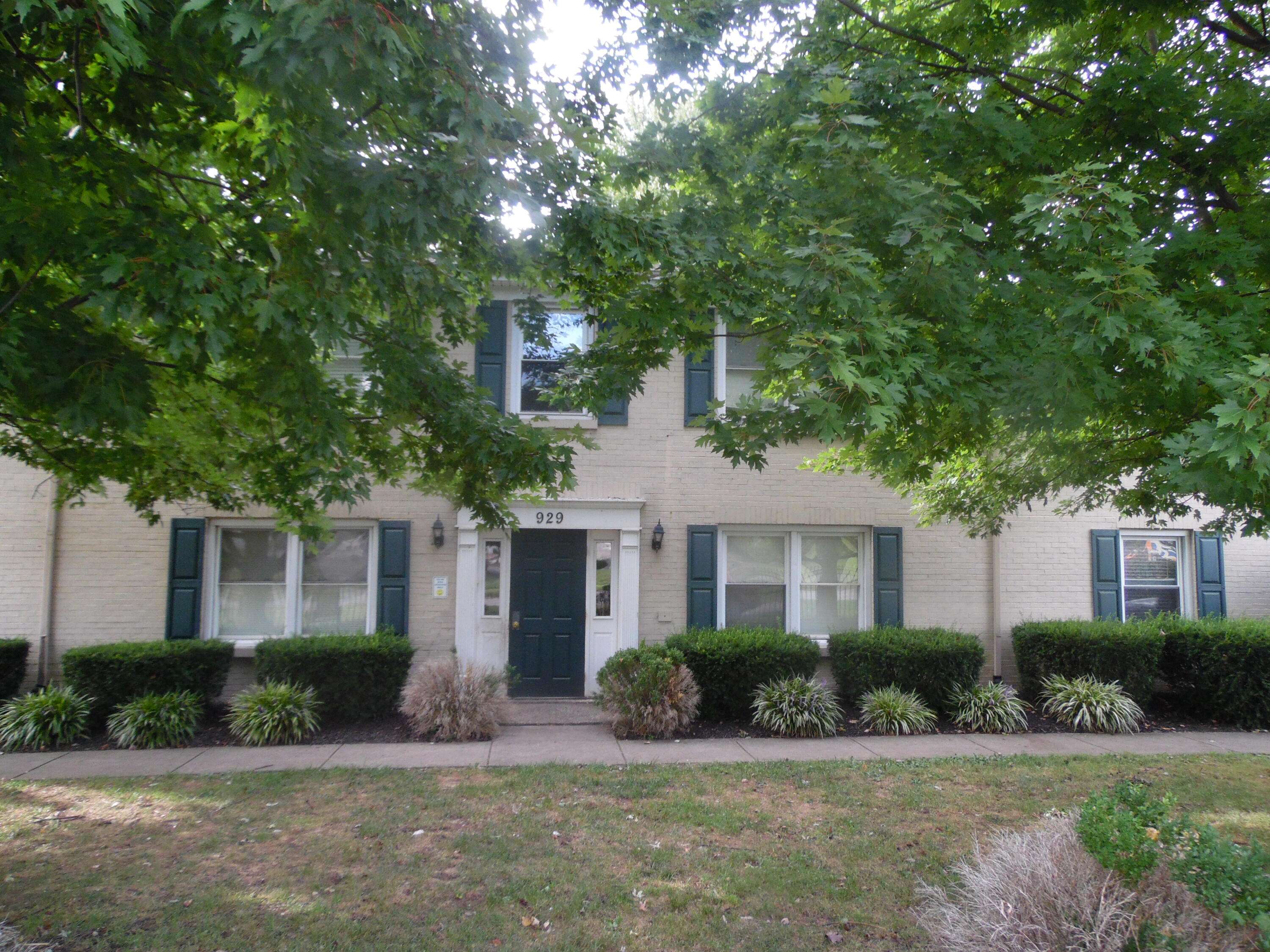 Lexington, KY 40505,921 North Broadway #2