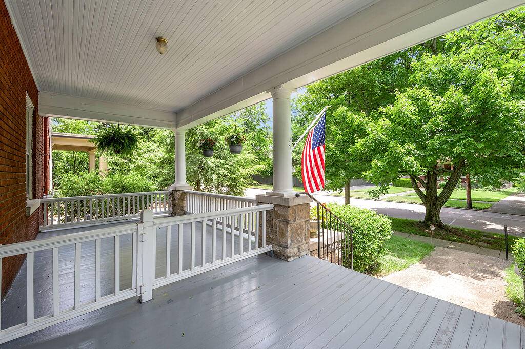 Lexington, KY 40502,219 Irvine Road