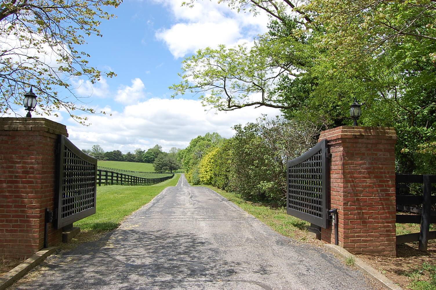 Versailles, KY 40383,545 Sugar Hill Road