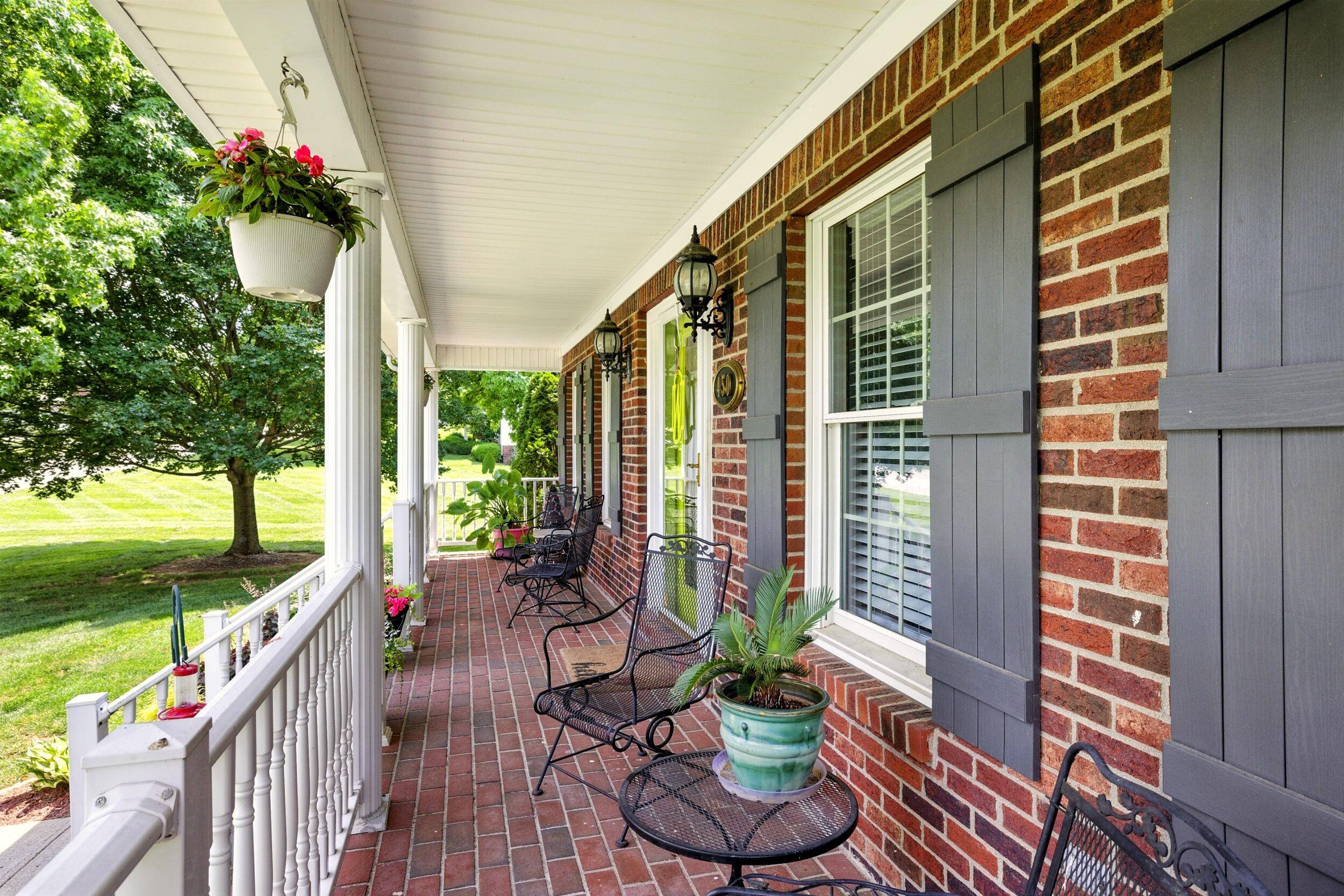 Harrodsburg, KY 40330,450 Agee Street