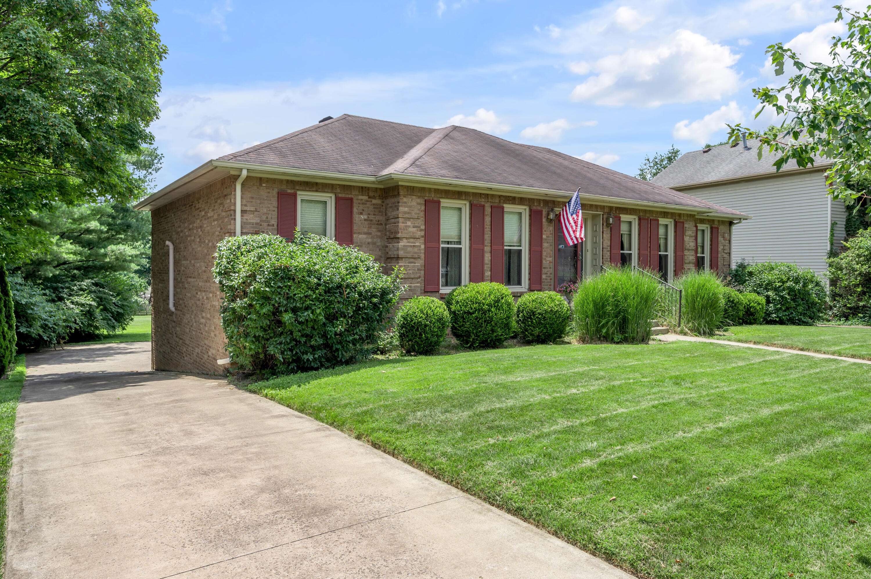 Lexington, KY 40513,4313 Gum Tree Lane