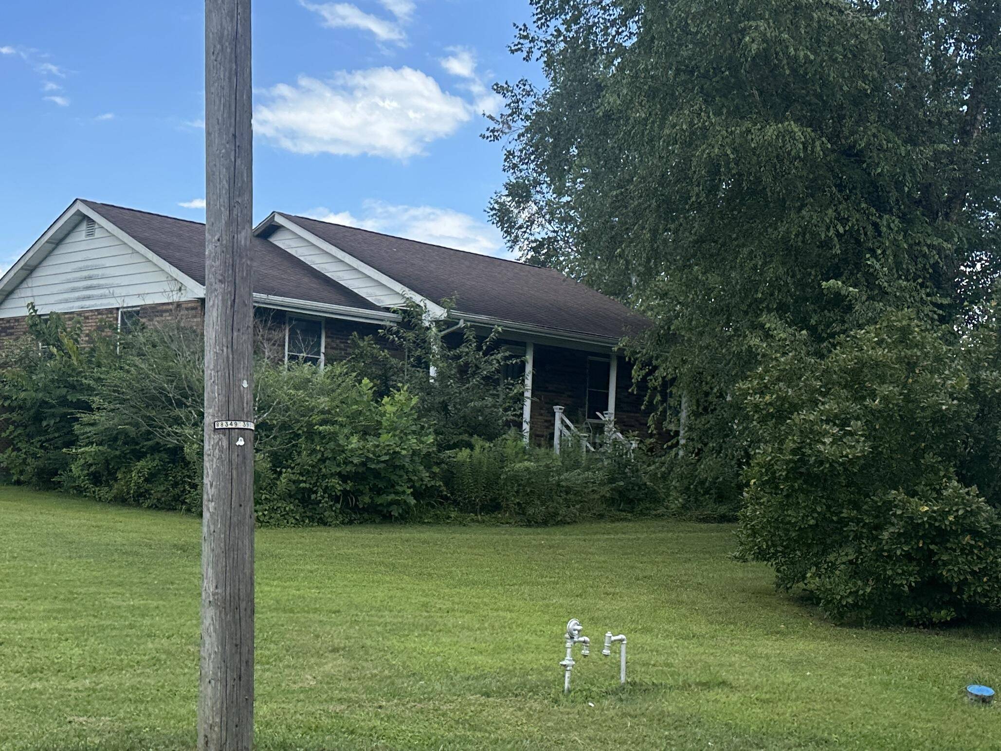 Corbin, KY 40701,3183 North Highway 1223