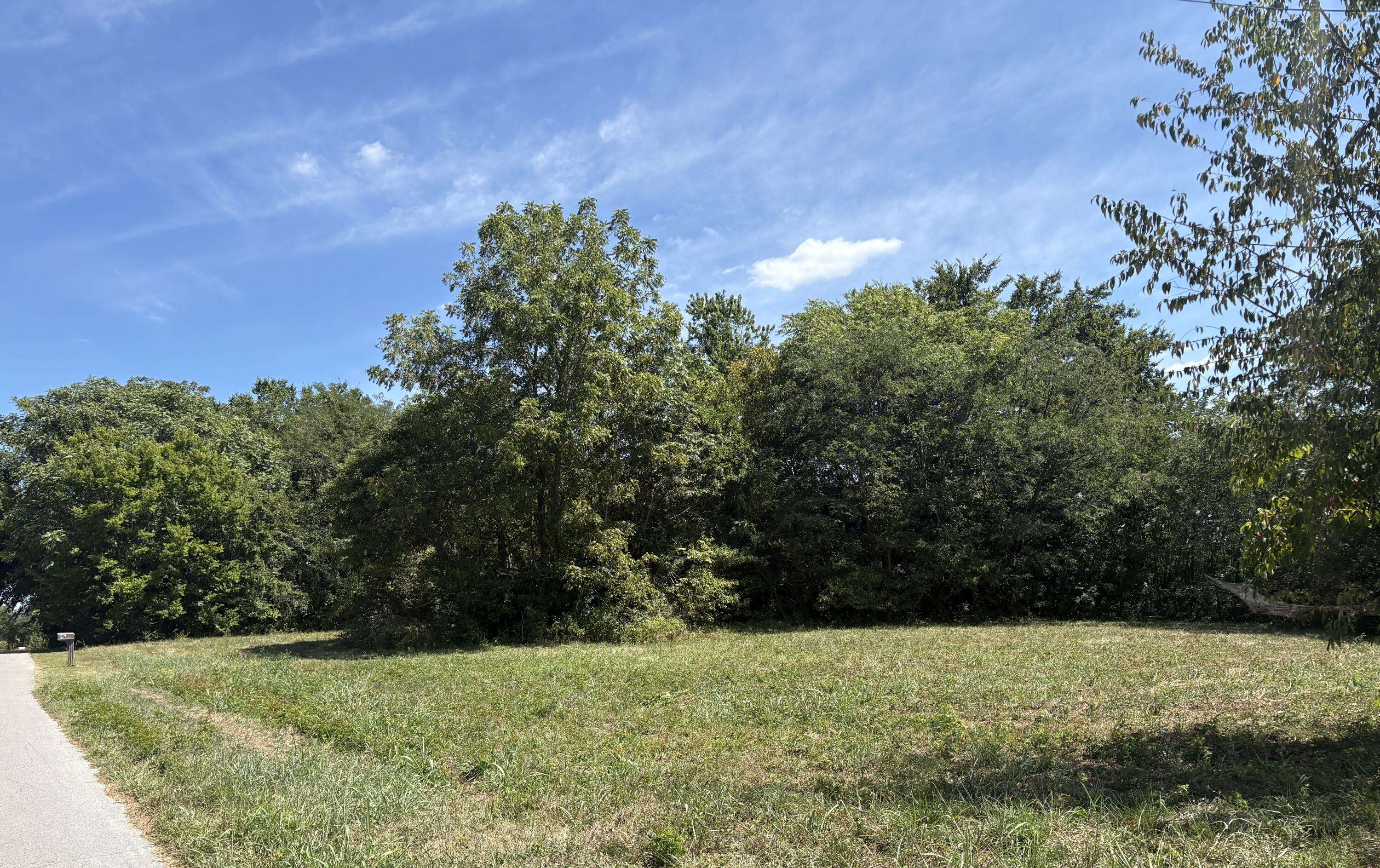 Somerset, KY 42501,110 Harvey Avenue