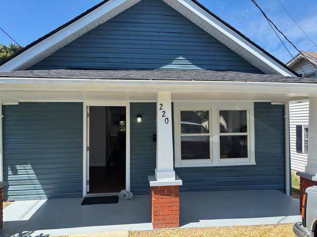 Winchester, KY 40391,220 Pendleton Street