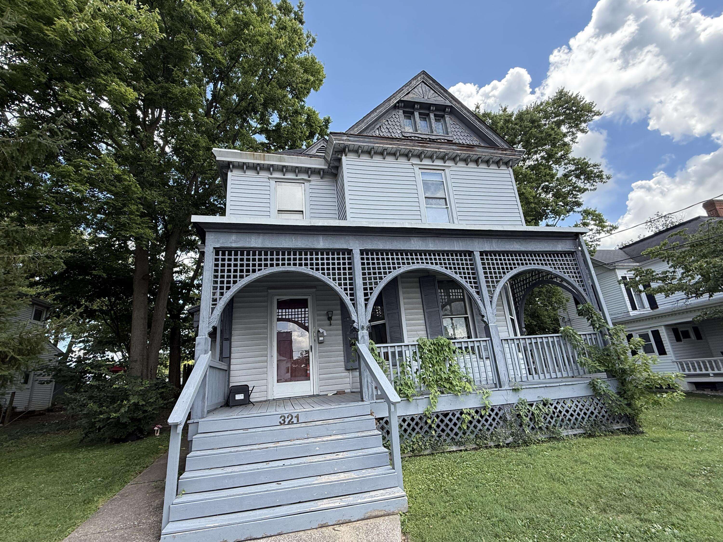 Winchester, KY 40391,321 S Maple Street