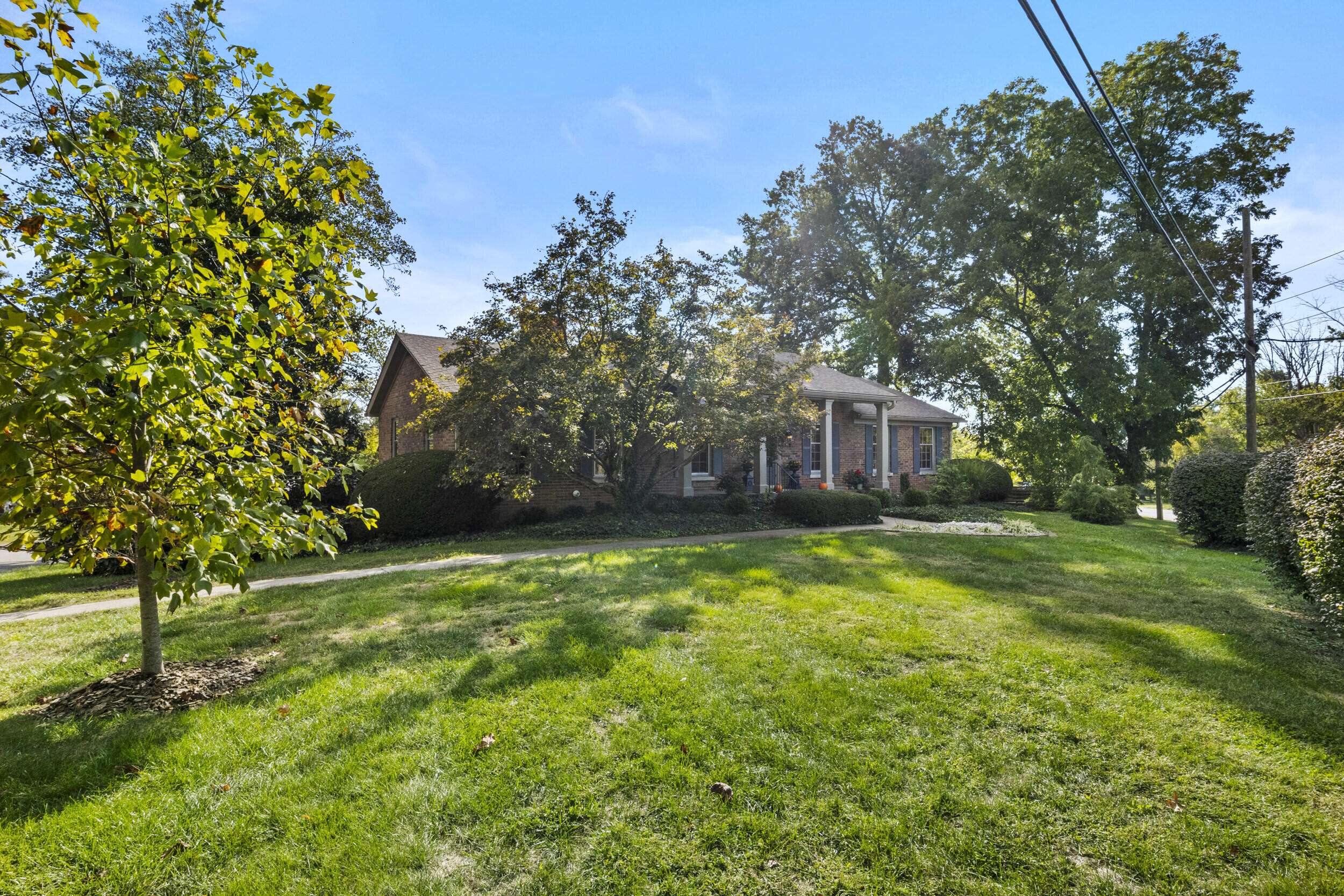 Richmond, KY 40475,502 Barnes Mill Road