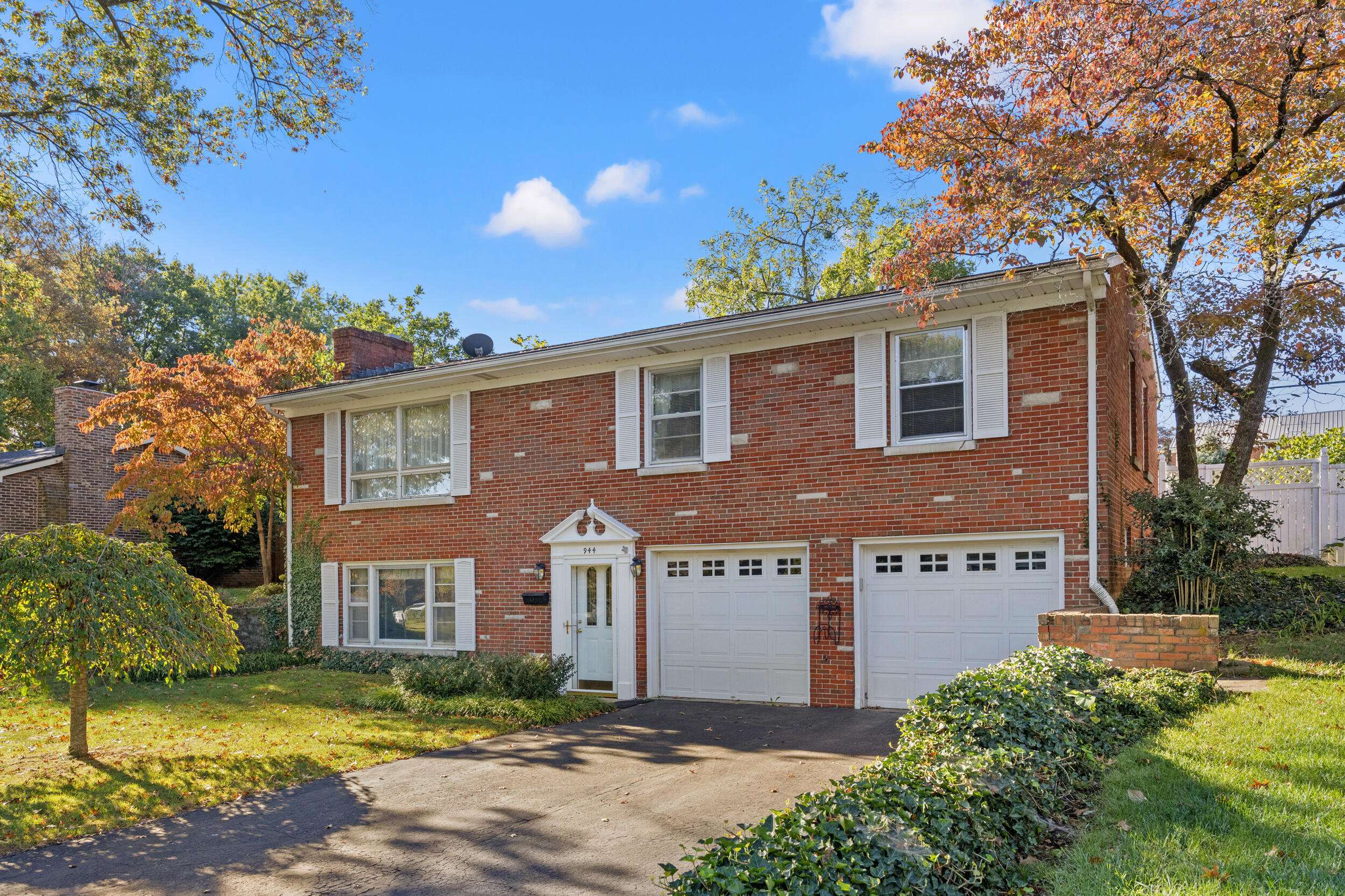 Lexington, KY 40504,944 Maywick Drive