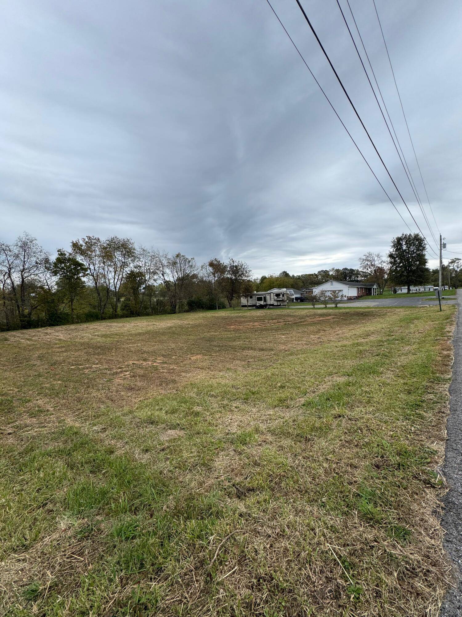 Salvisa, KY 40372,53 Bondville Road