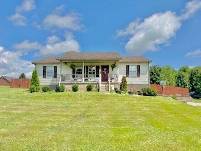 Hustonville, KY 40437,222 Elm Loop