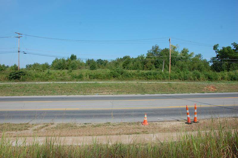 West Plains, MO 65775,999 Preacher Roe Boulevard
