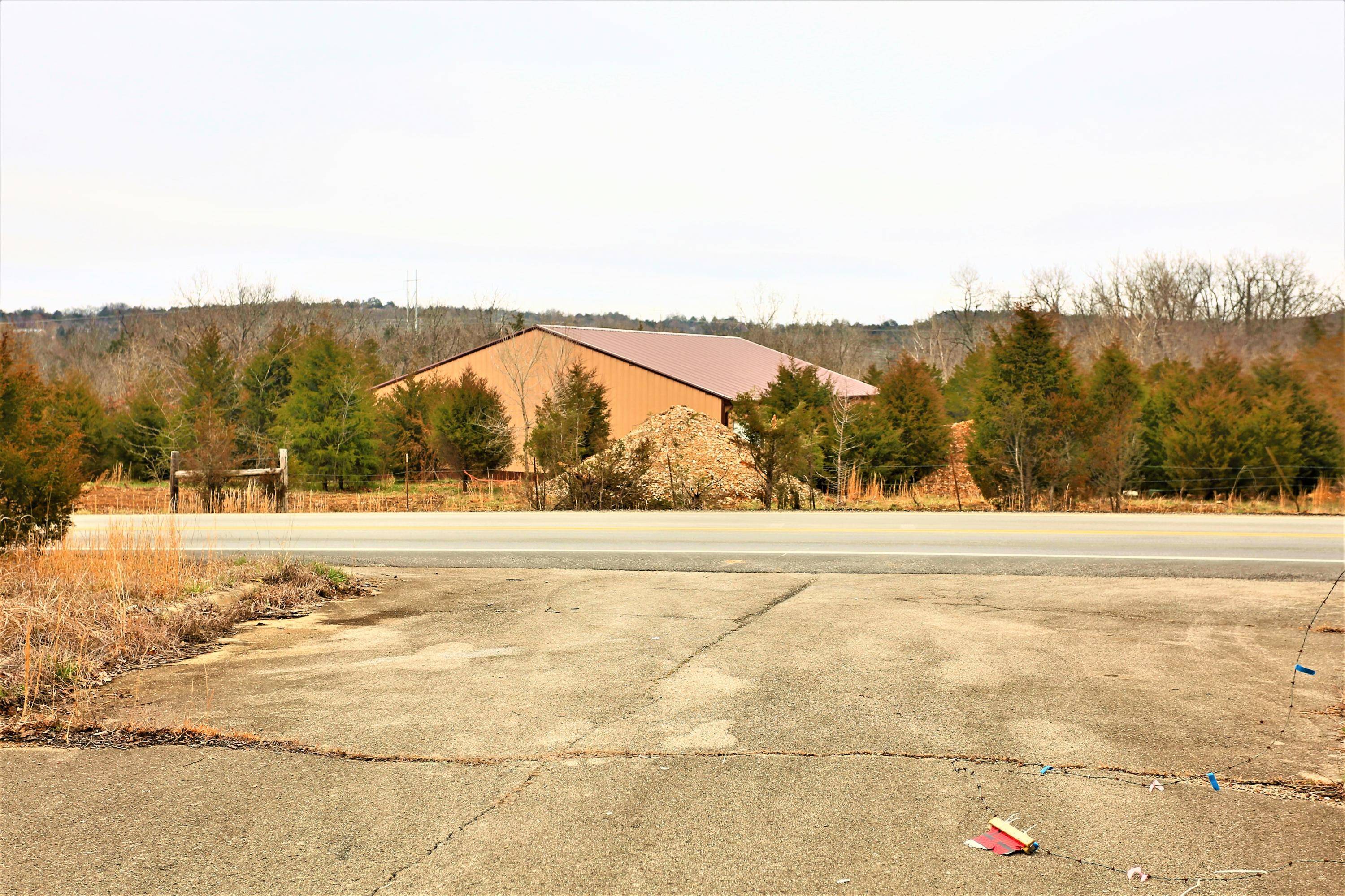 Hollister, MO 65672,1278 Coon Creek RD