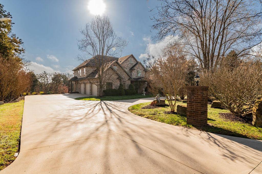 Branson, MO 65616,785 Meadow LN