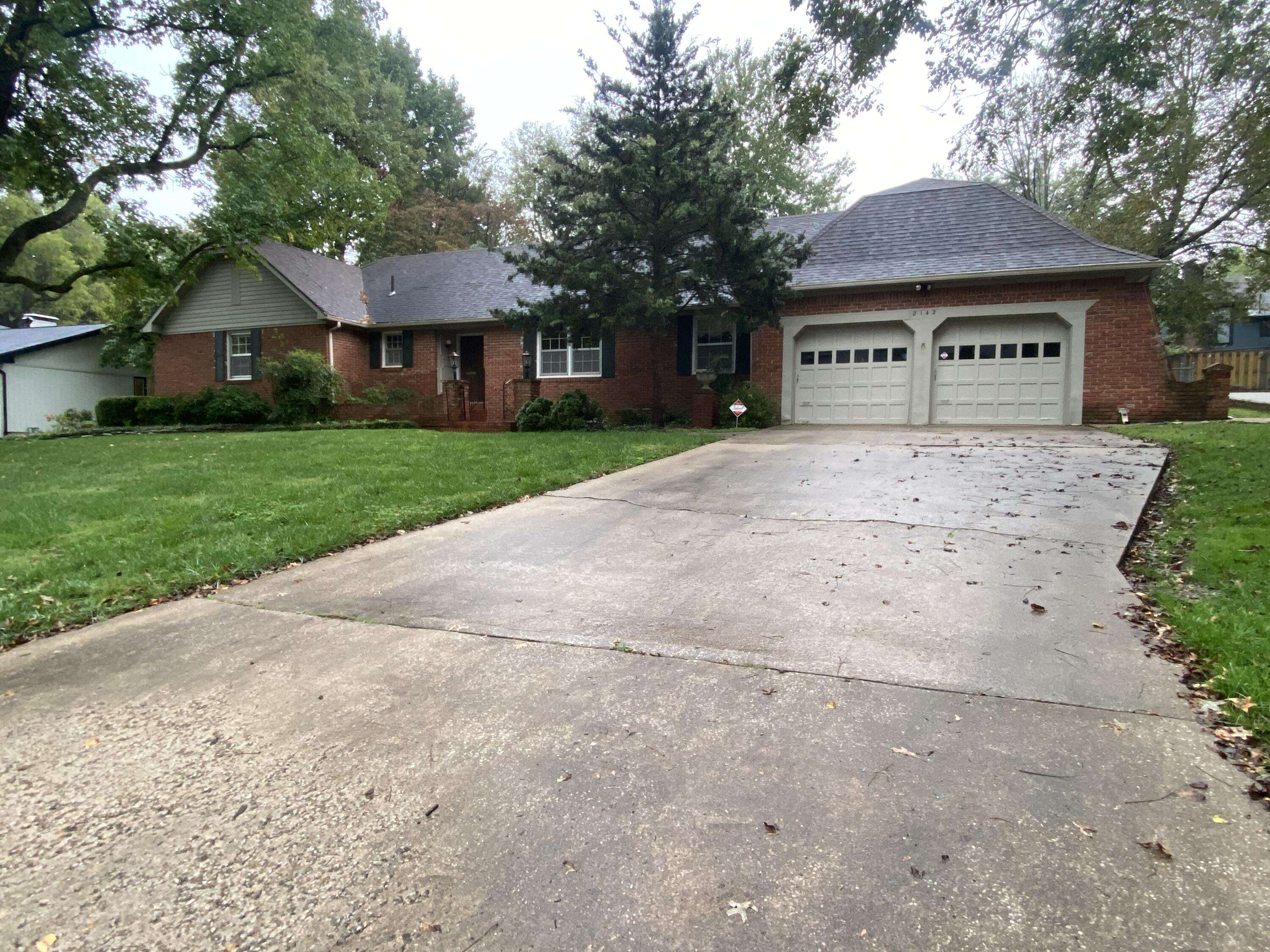 Springfield, MO 65804,2142 E Shady Glen DR