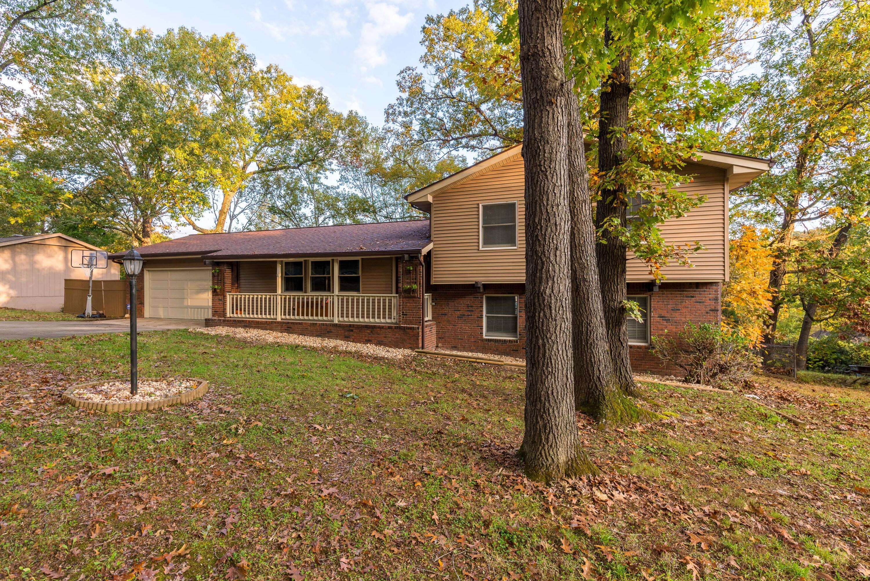 Branson, MO 65616,106 Oakwood DR