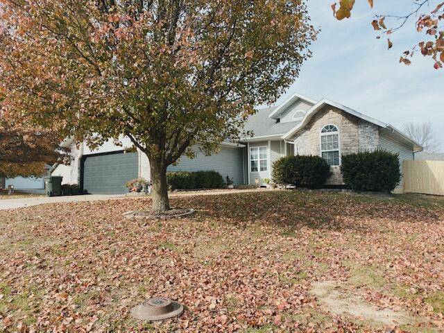 Ozark, MO 65721,1115 W Poplar ST