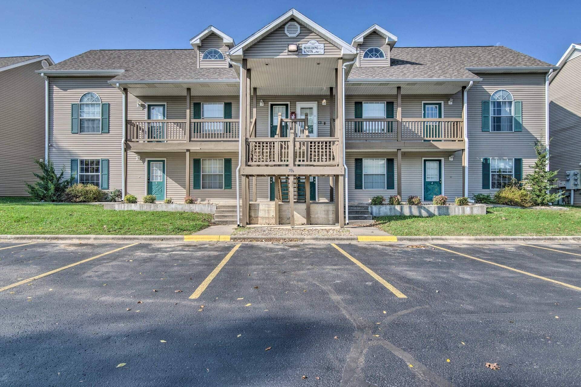 Branson, MO 65616,580 Abby LN #8