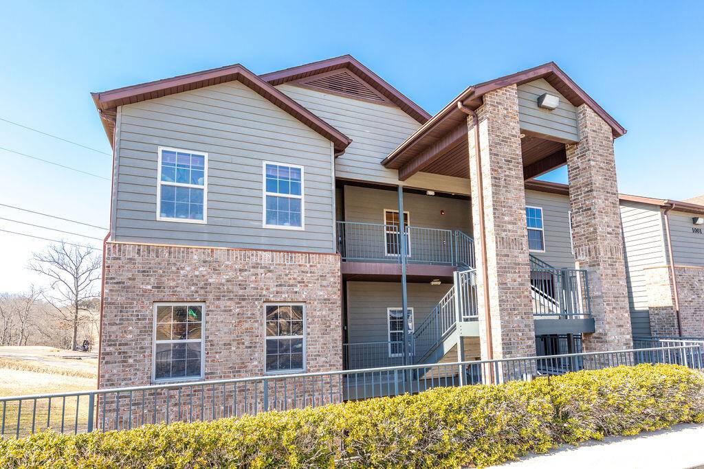 Branson West, MO 65737,1001 Golf DR #22