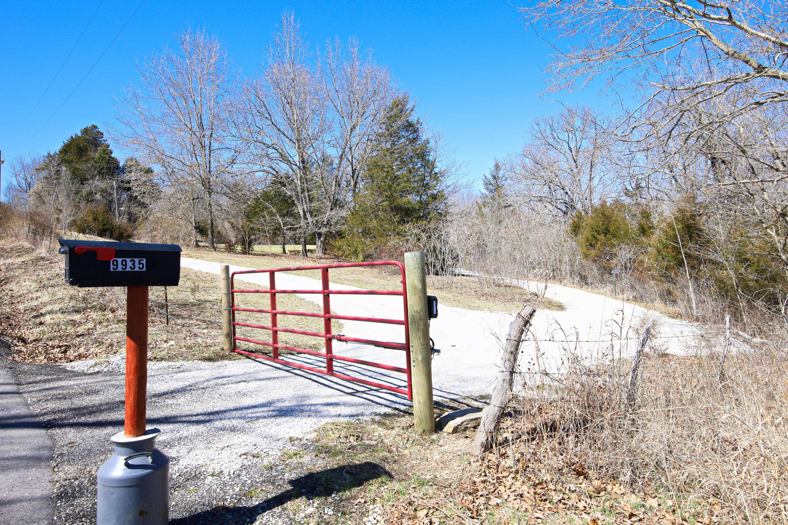 Walnut Grove, MO 65770,9935 W Farm Road 4