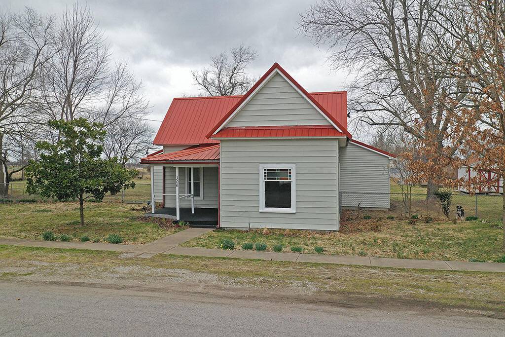 Purdy, MO 65734,306 Edina AVE