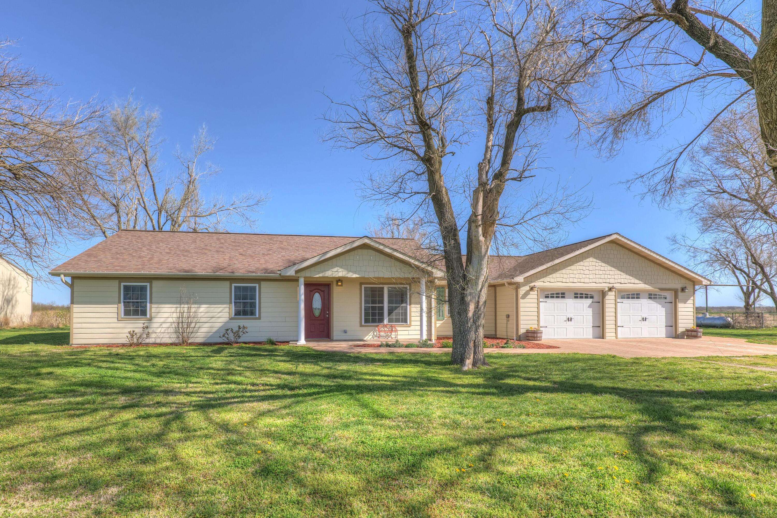Stark City, MO 64866,29266 Mulberry RD