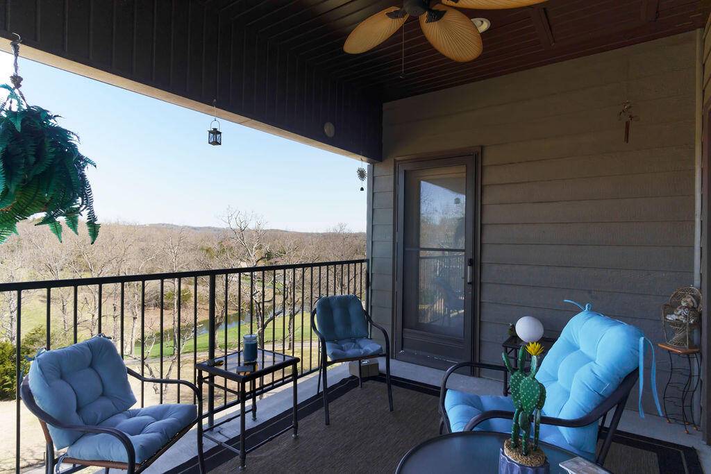 Branson West, MO 65737,1053 Golf Drive #5