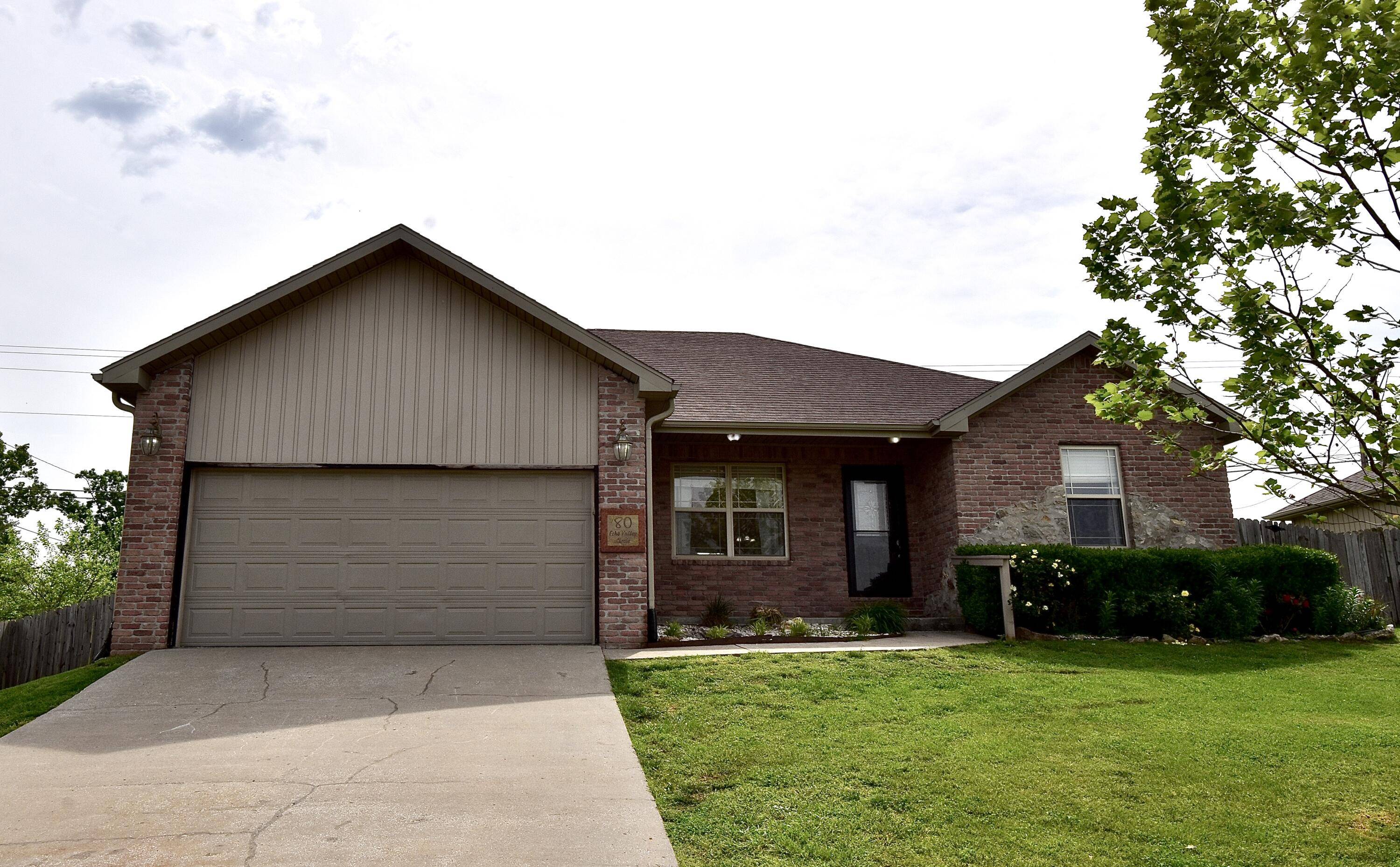 Reeds Spring, MO 65737,80 Echo Valley CIR