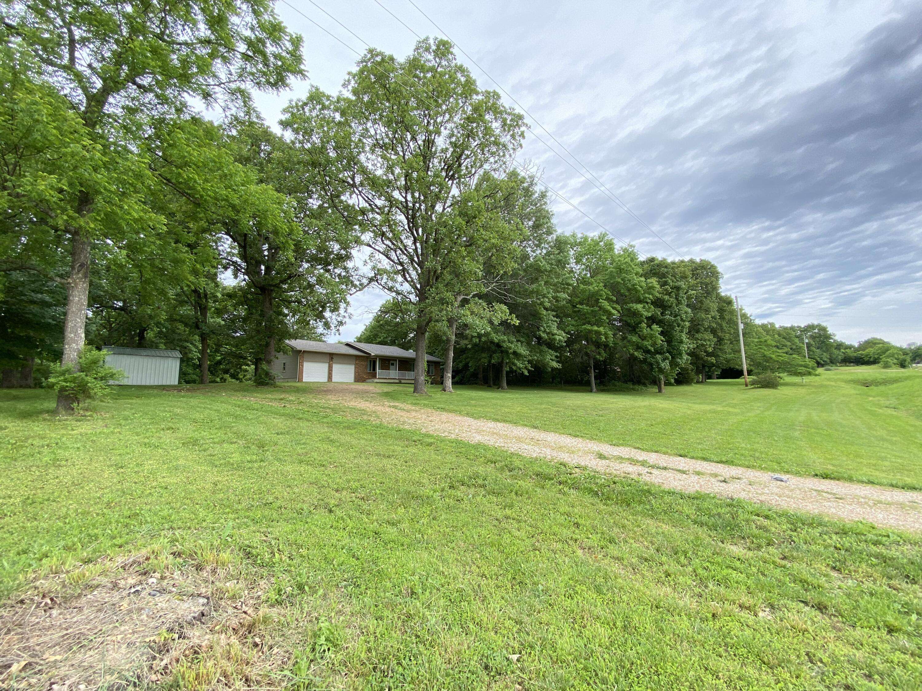 Bolivar, MO 65613,3873 Highway D