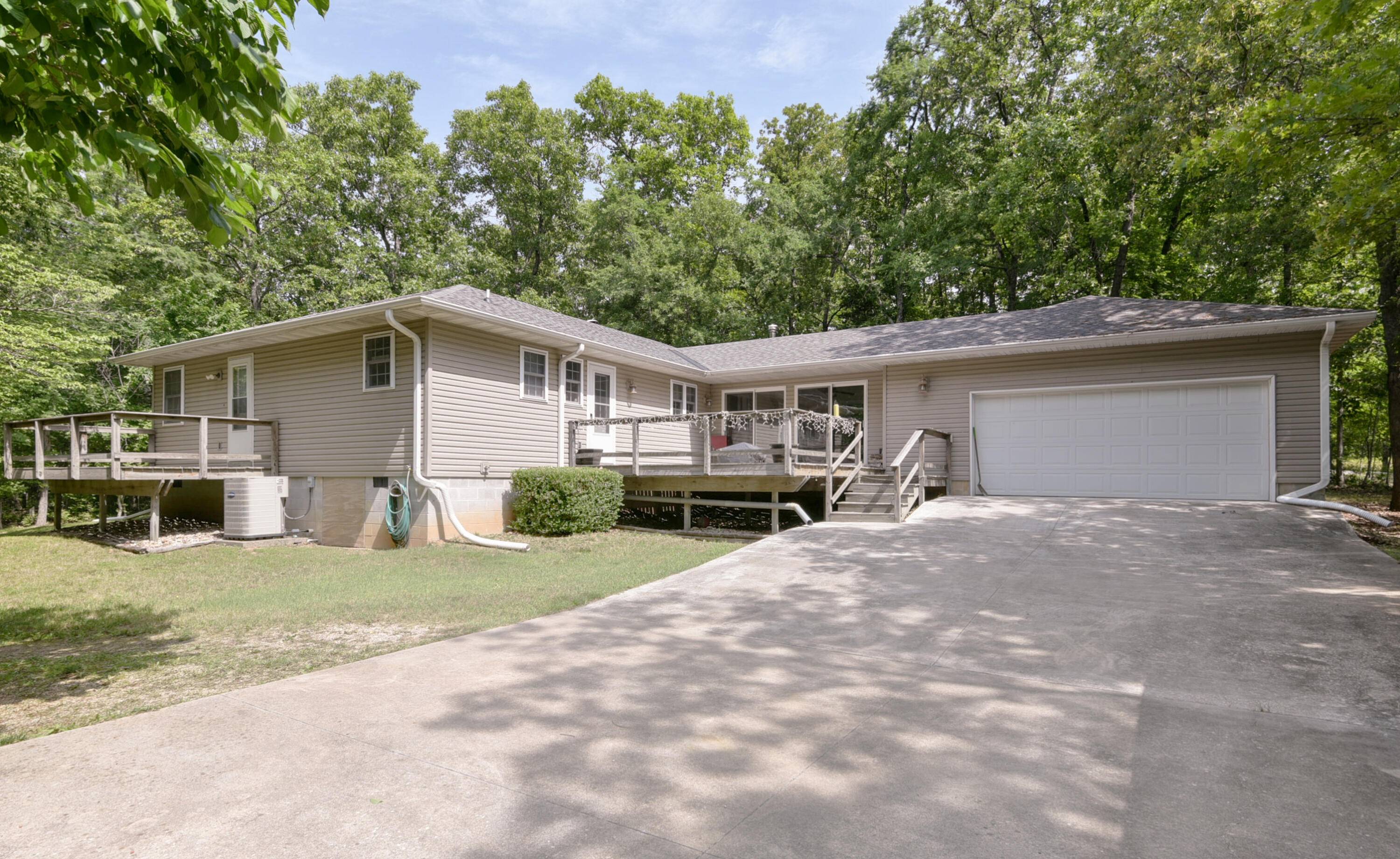 Forsyth, MO 65653,274 Kastl RD