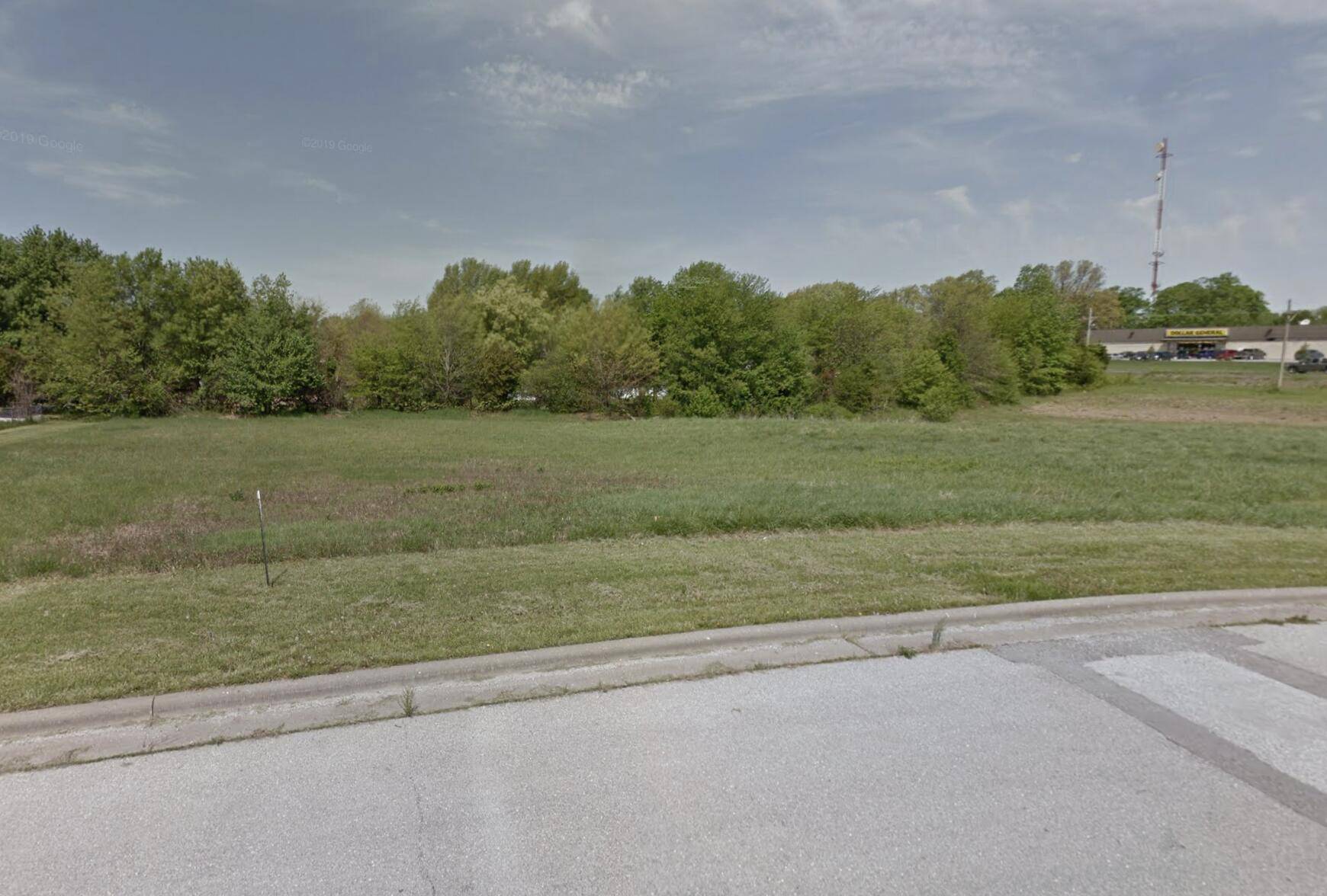Ozark, MO 65721,1701 S 15th AVE