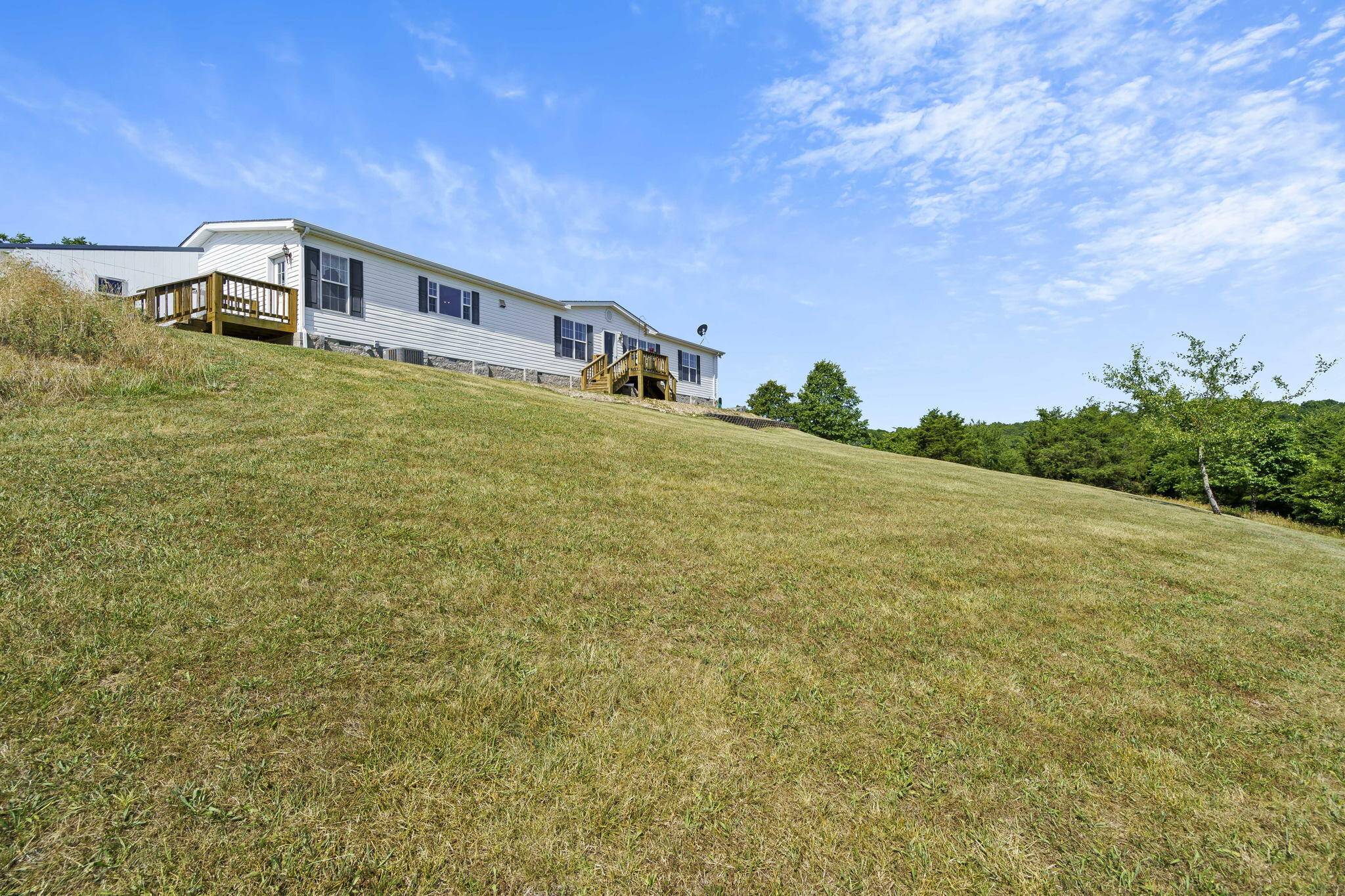 Reeds Spring, MO 65737,459 Hilltop Vista RD