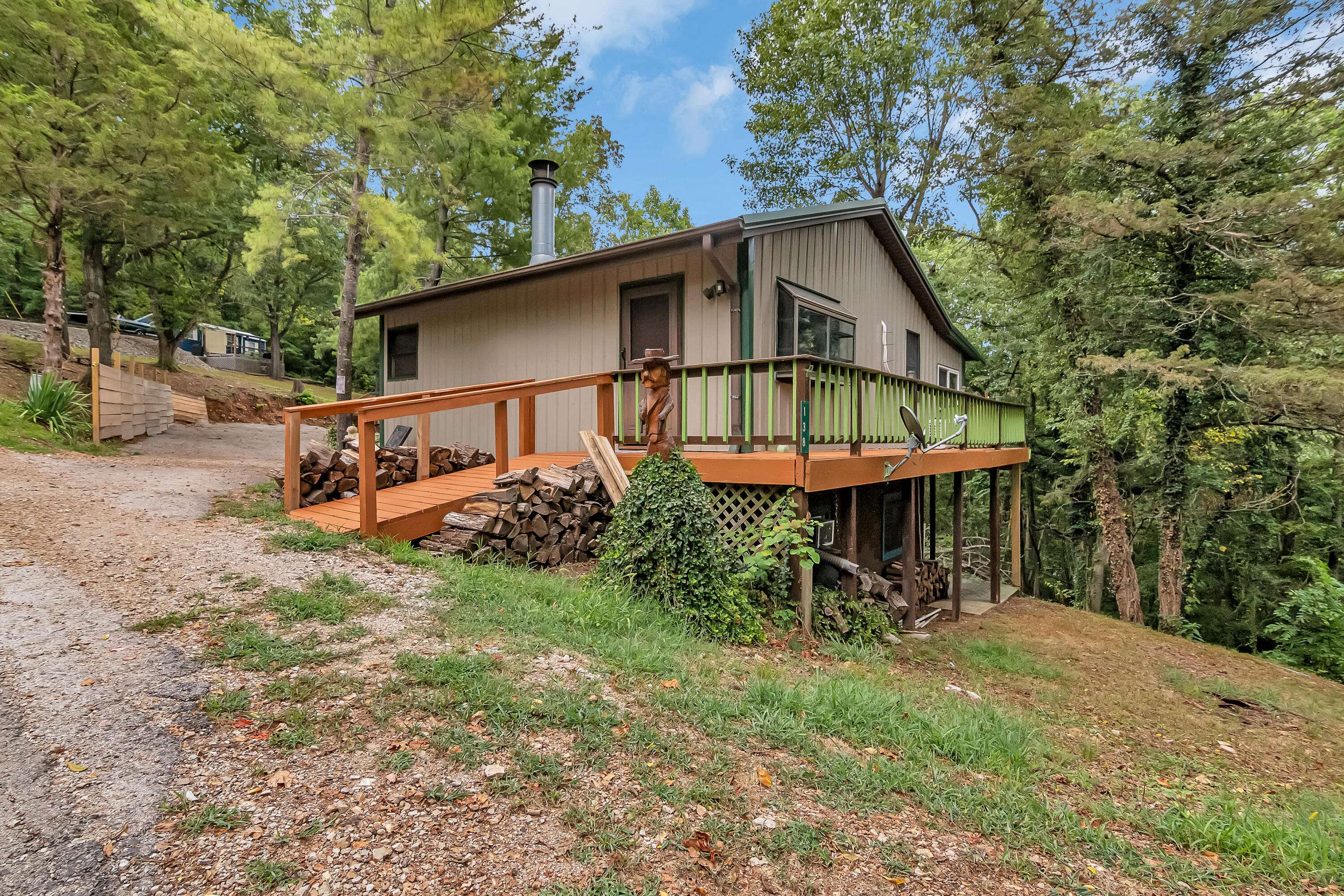 Cape Fair, MO 65624,138 Sunrise DR