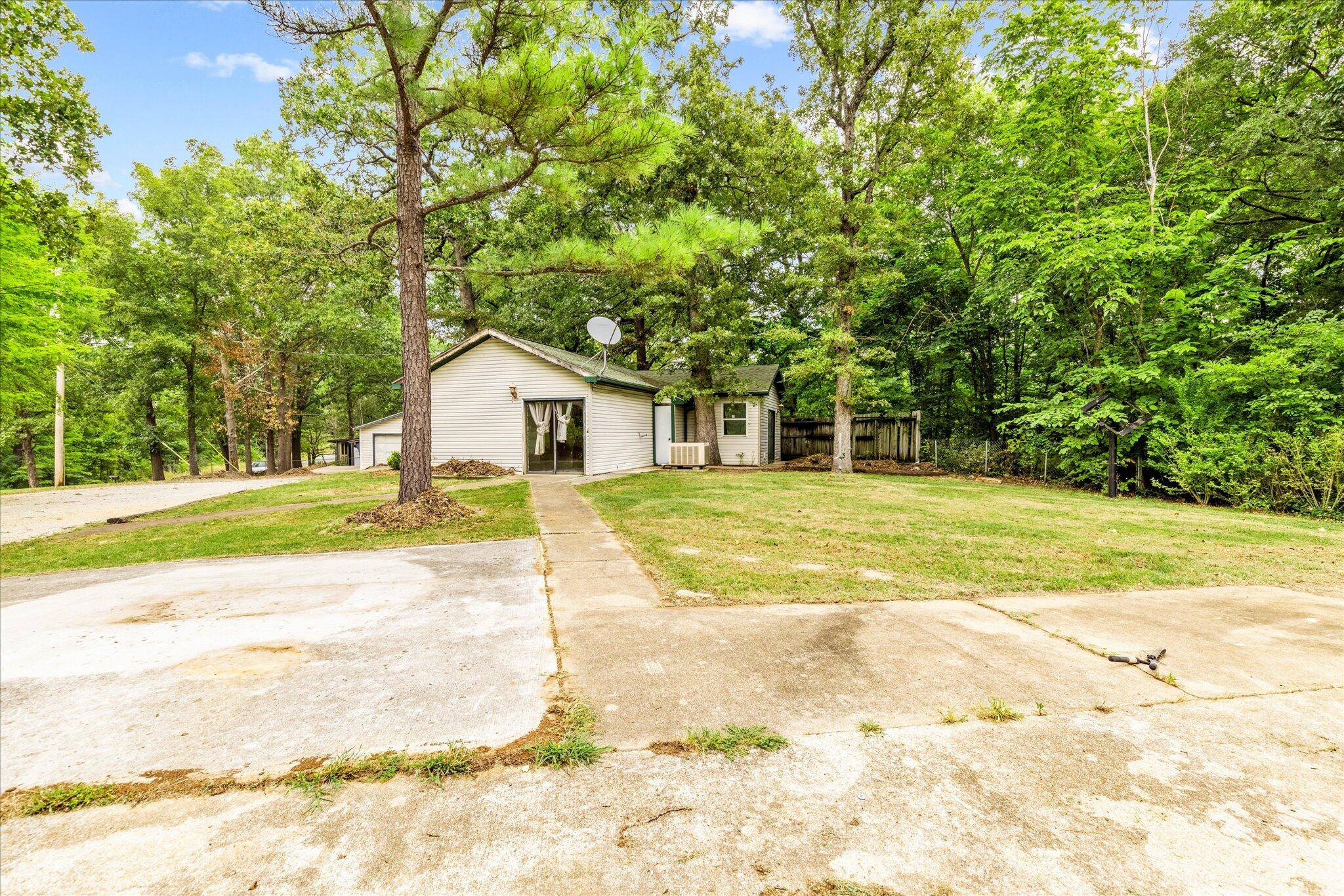 Forsyth, MO 65653,1098 Sundown LN