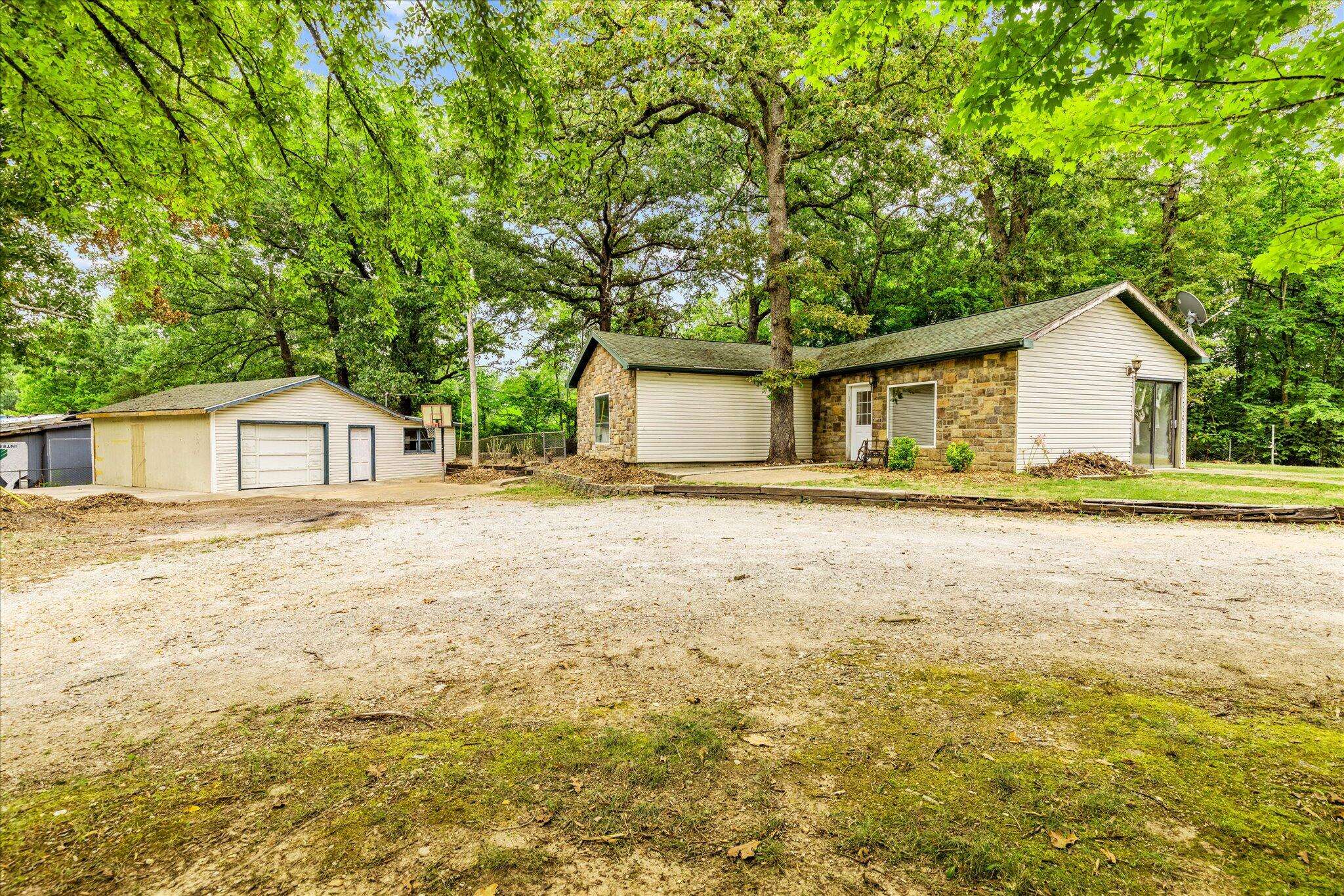 Forsyth, MO 65653,1098 Sundown LN