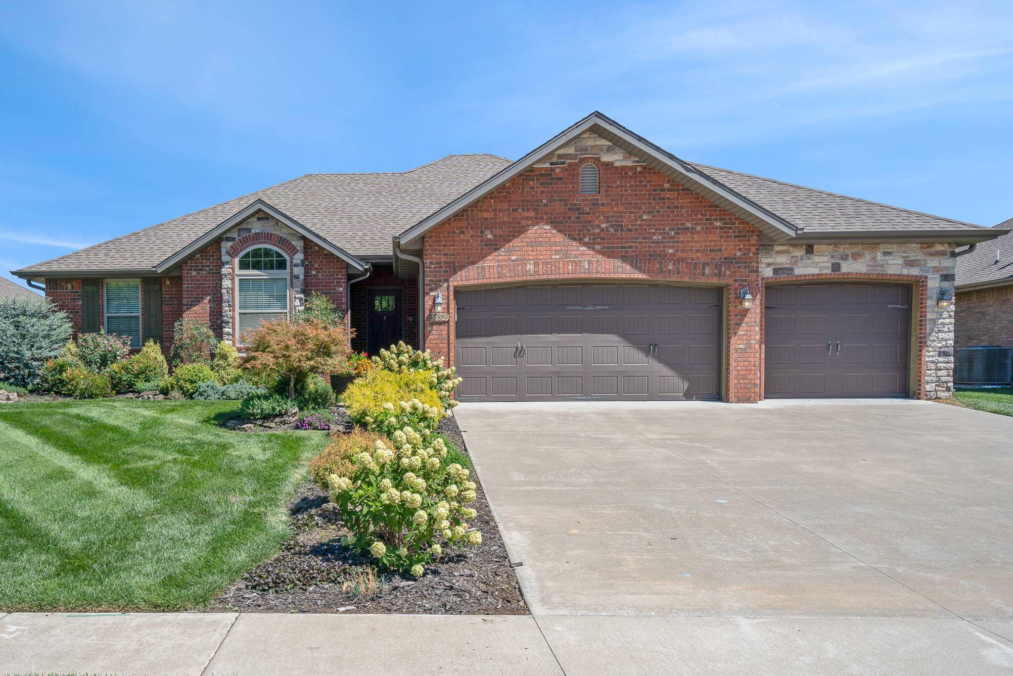 Battlefield, MO 65619,5652 S Cloverdale LN