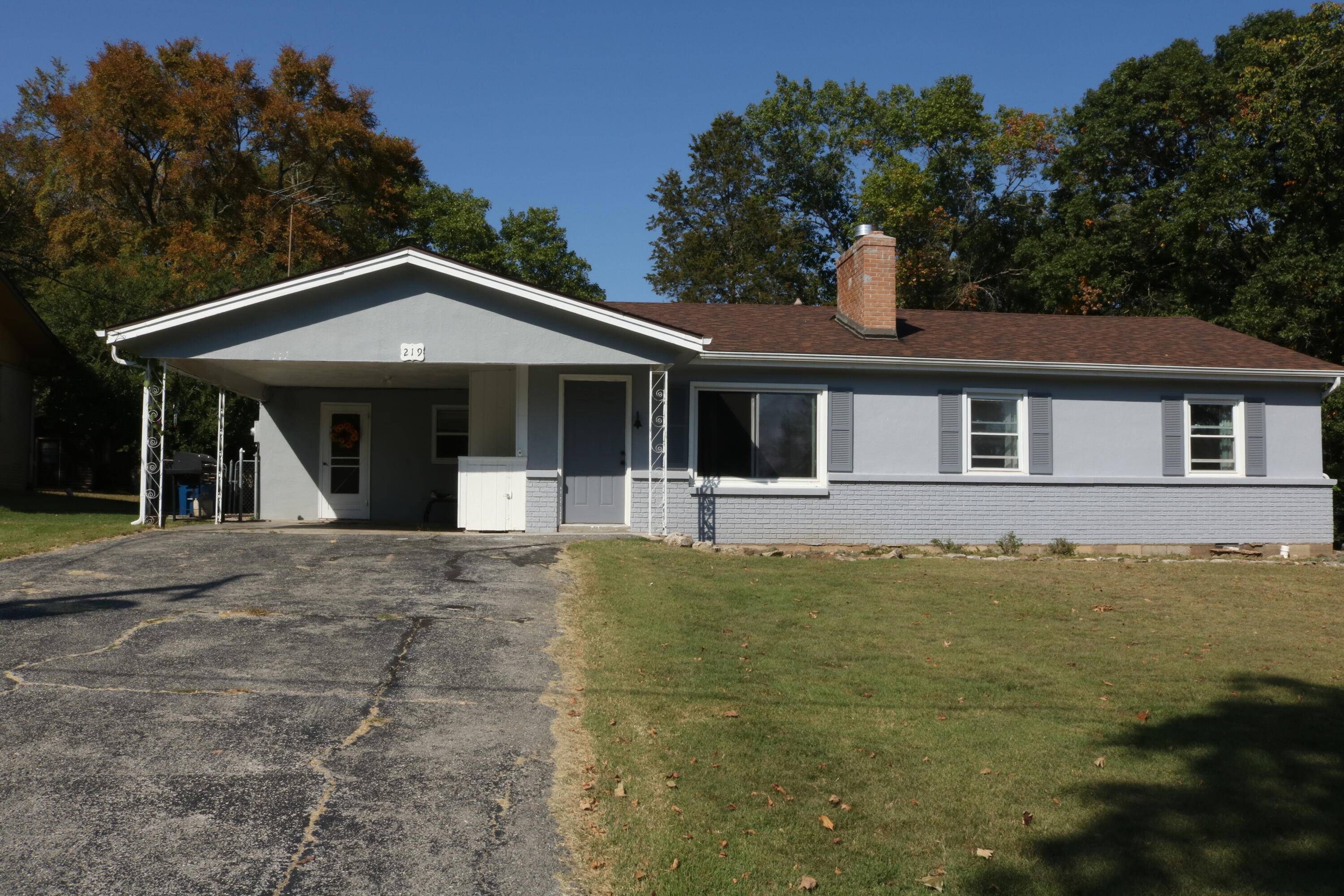 Forsyth, MO 65653,219 Spring ST