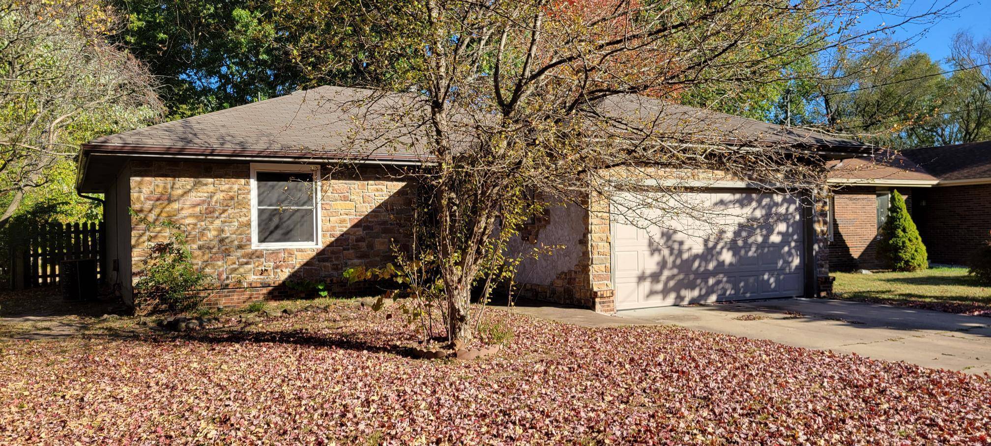 Springfield, MO 65802,202 S Cedarbrook AVE