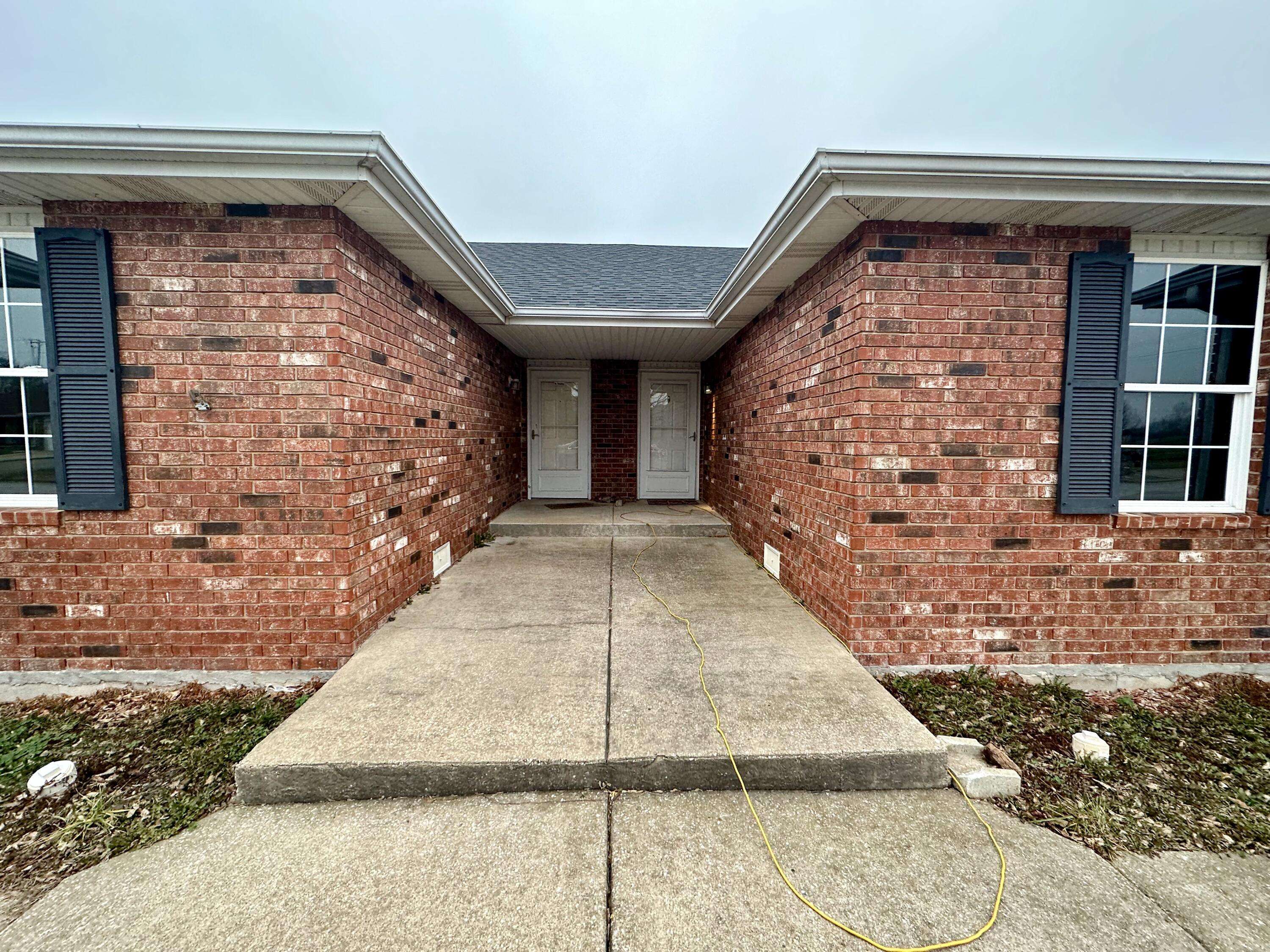 Ozark, MO 65721,4304-4306 Jenni CT