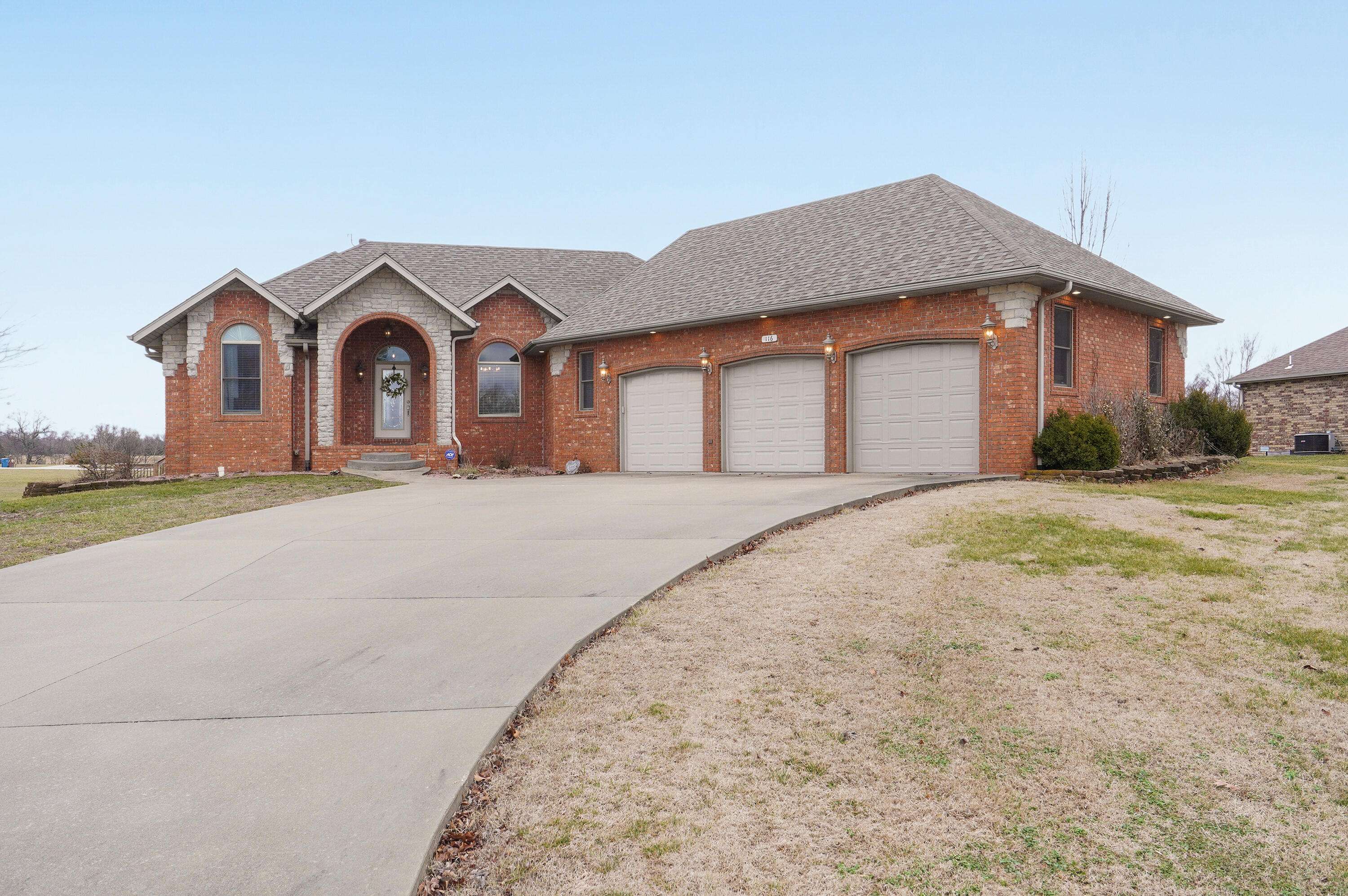 Ozark, MO 65721,116 Elmview DR