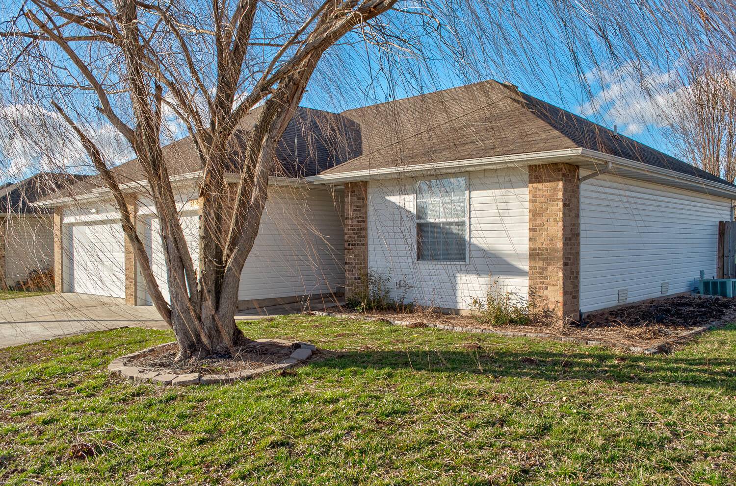 Springfield, MO 65803,2439 W Cedar Creek DR