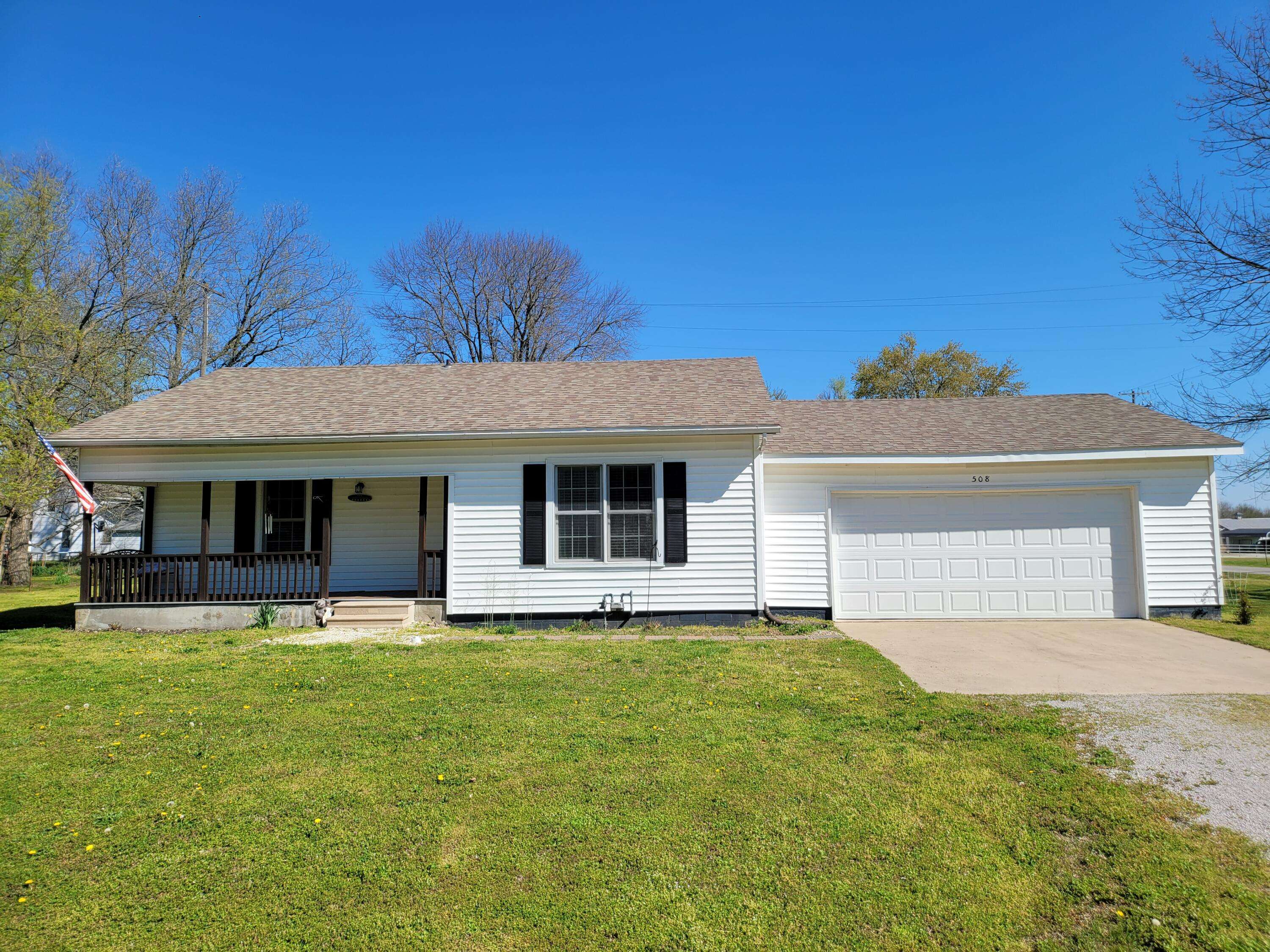 Lockwood, MO 65682,508 E 9th ST