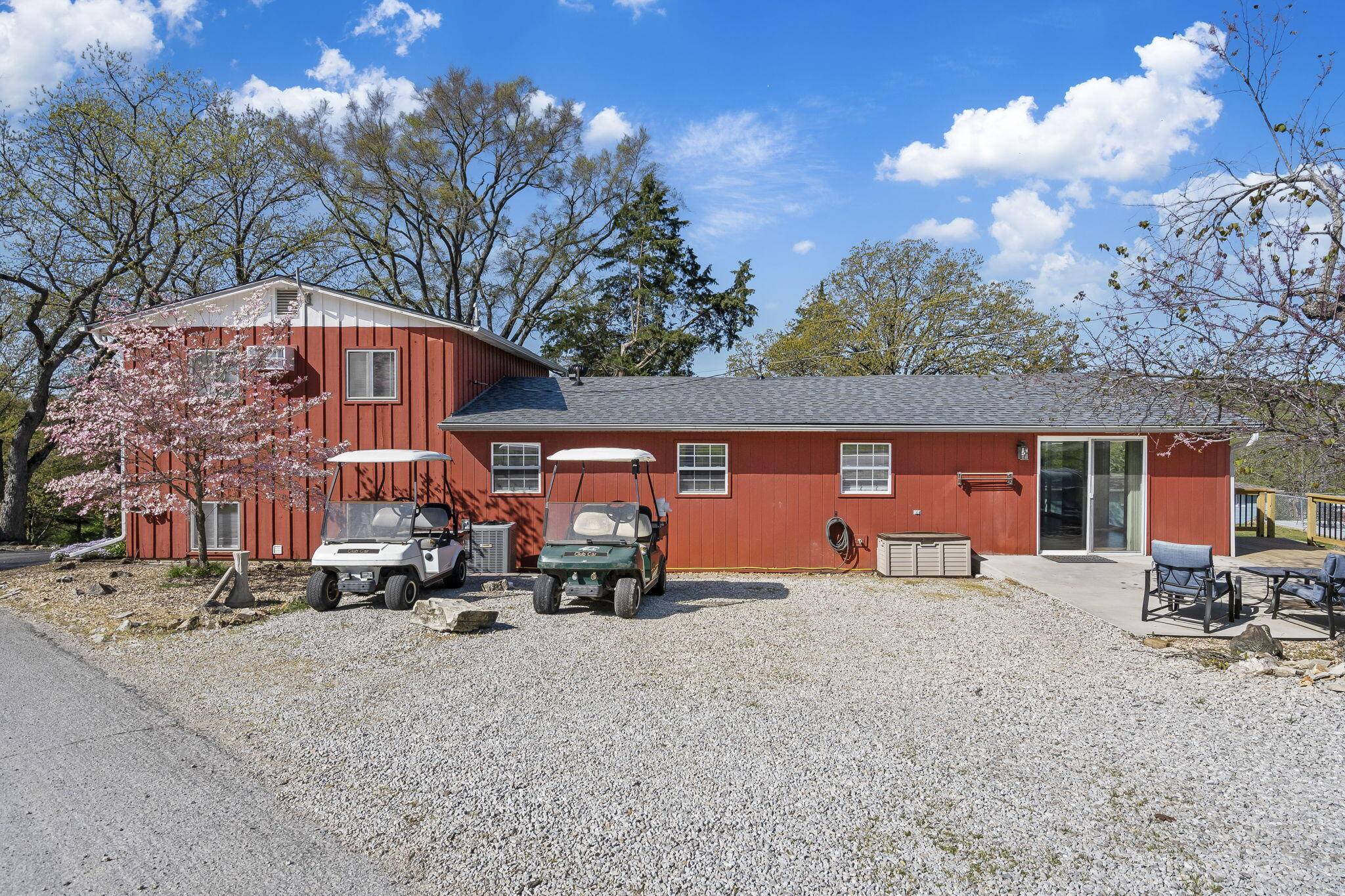 Reeds Spring, MO 65737,10 Holiday Hideaway CT