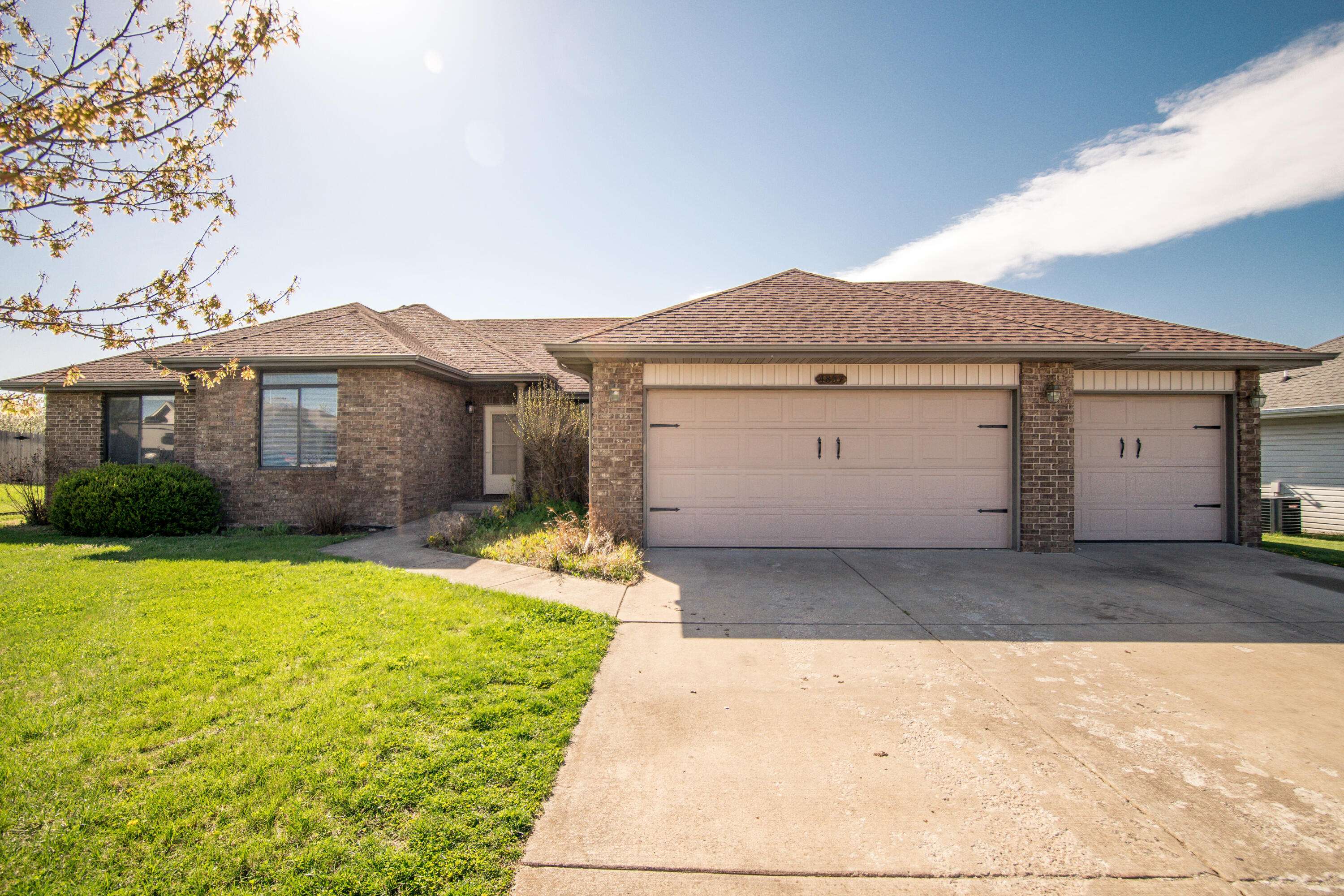 Battlefield, MO 65619,4857 Quail CT