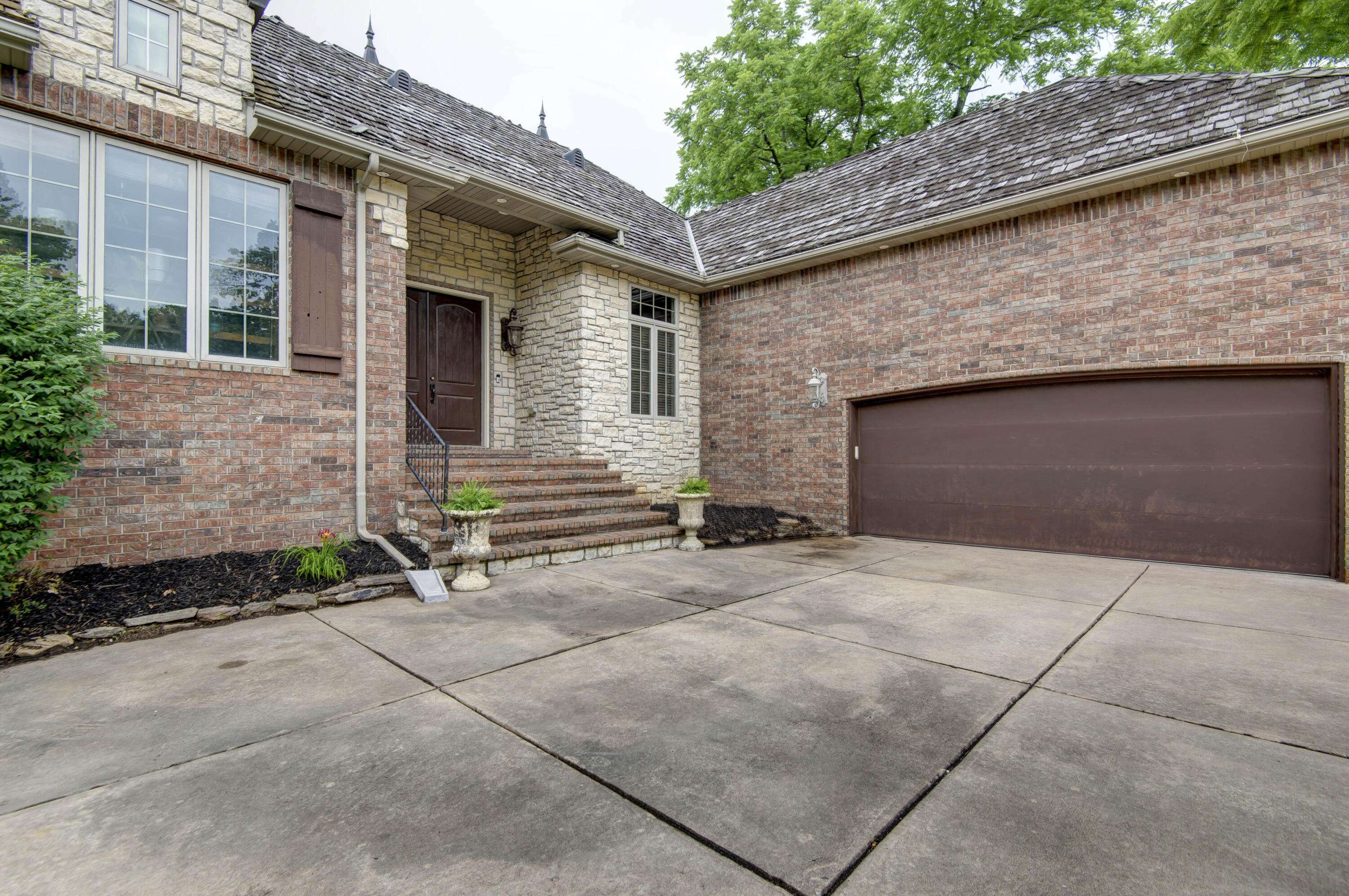 Ozark, MO 65721,6227 S Woodside CIR